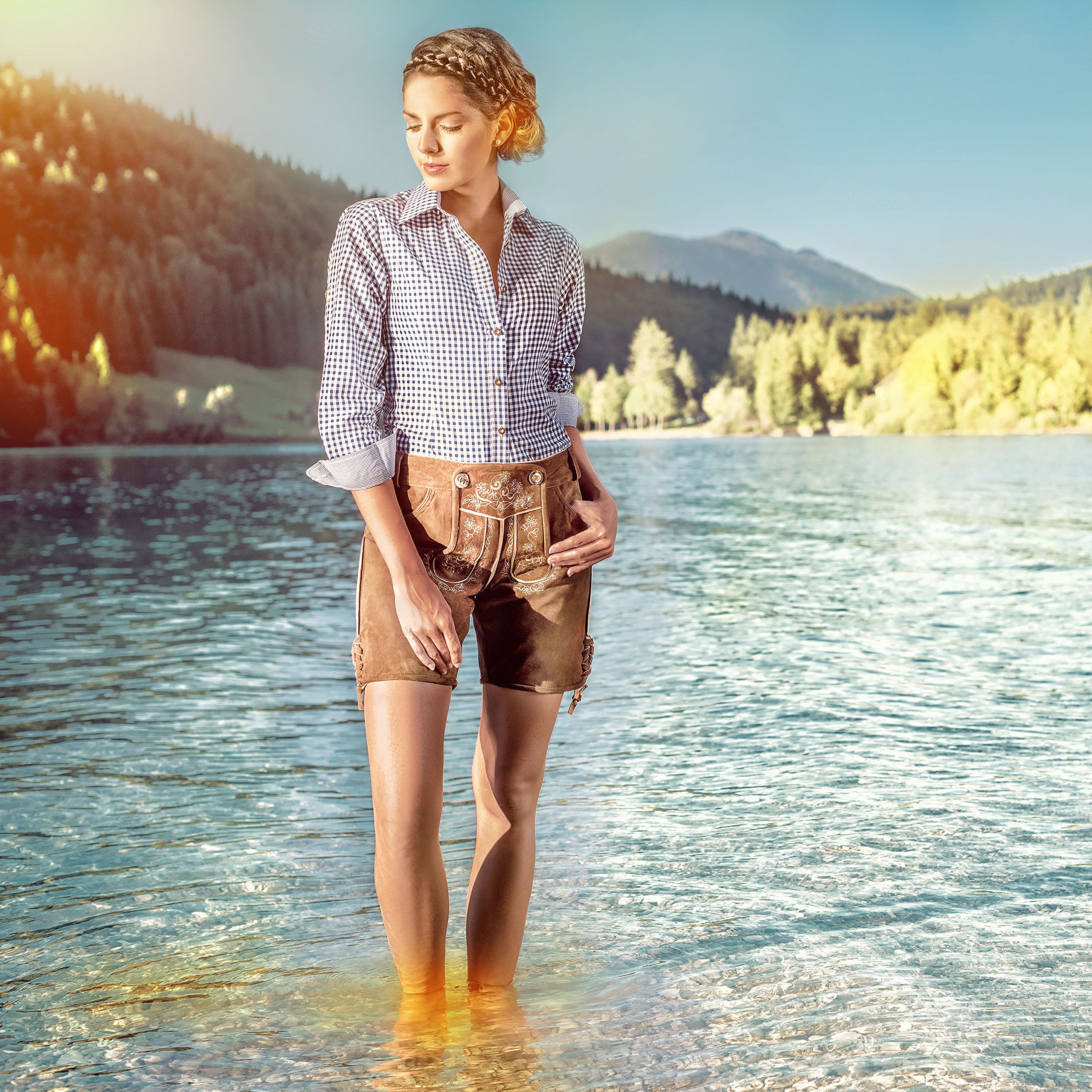 Almbock Trachtenlederhose Damen kurz oder extra-kurz - Viele Modelle in versch. Farben von Gr. 34-42 - Ziegen-Leder, Rinds-Leder, Büffel-Leder, Nappa-Leder, Wildleder