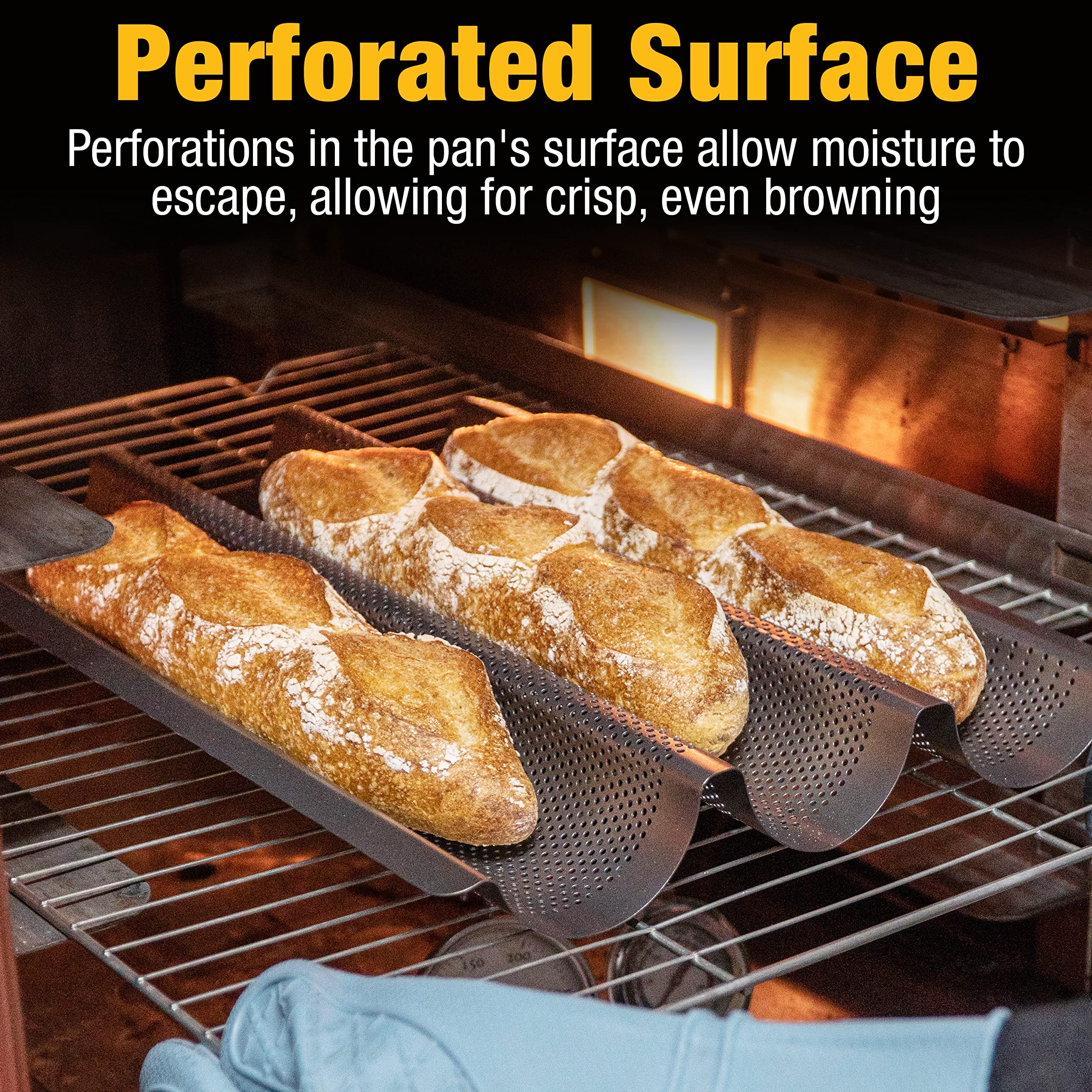 BaguettePfanne zum Backen – 2022 Design 38,1 x 27,9 cm antihaftbeschichtete perforierte Brotformen für hausgemachtes Brot – lange italienische Brotpfanne & französisches Brotbackblech –