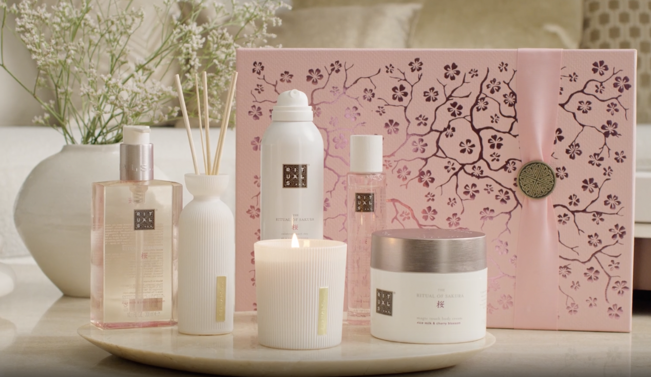 RITUALS Gift Set for Women The Ritual of Sakura XL – Cherry