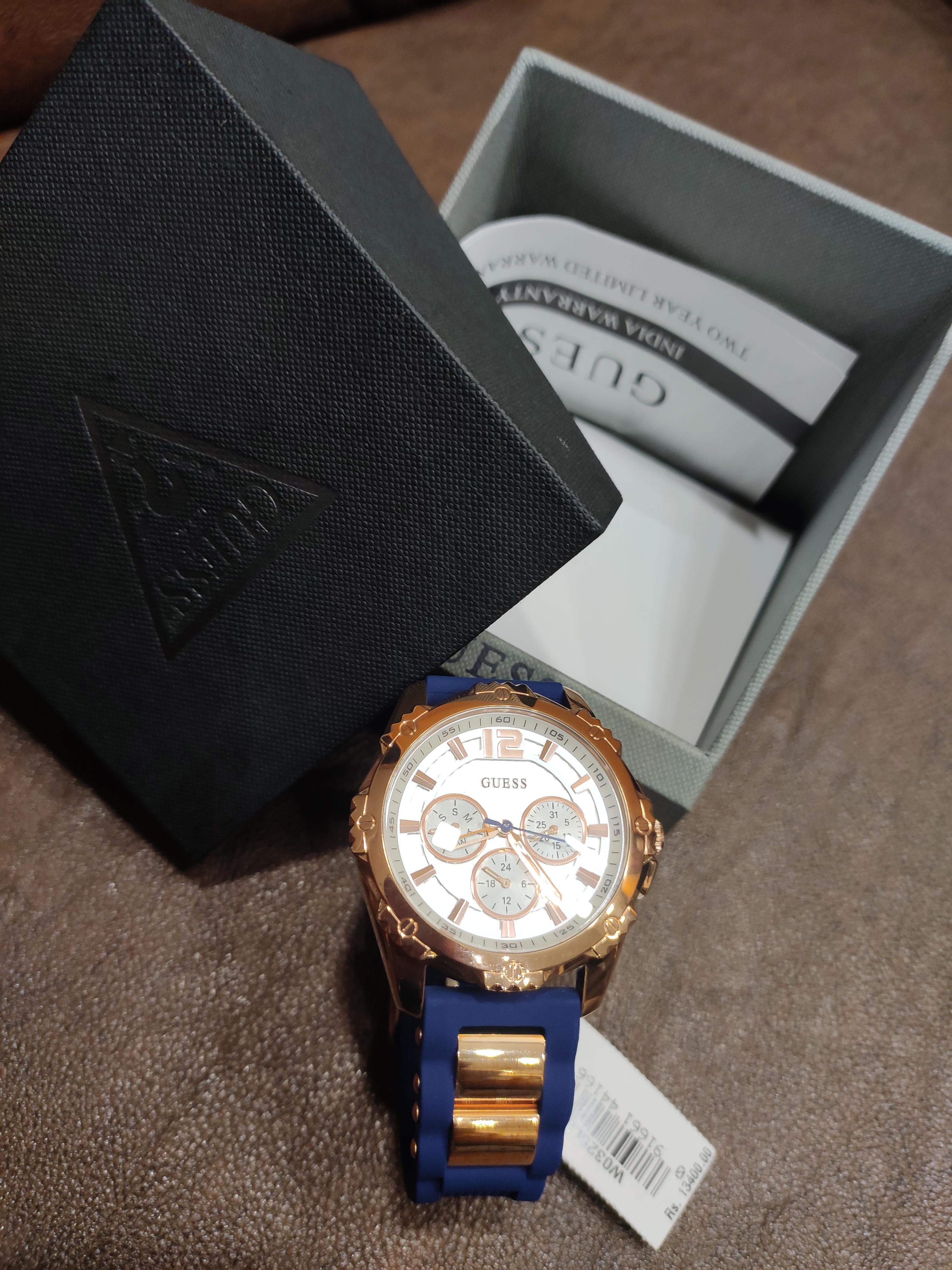 Guess Silicone Analog White Dial Women WatchW0325L8, Blue Band