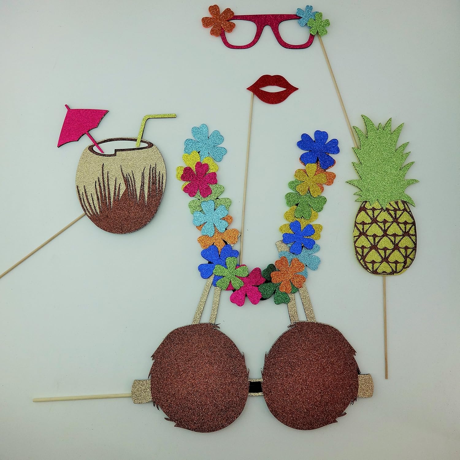 Hawaiian Photo Booth Props Lei Coconut Bra Coconut Drink Lua
