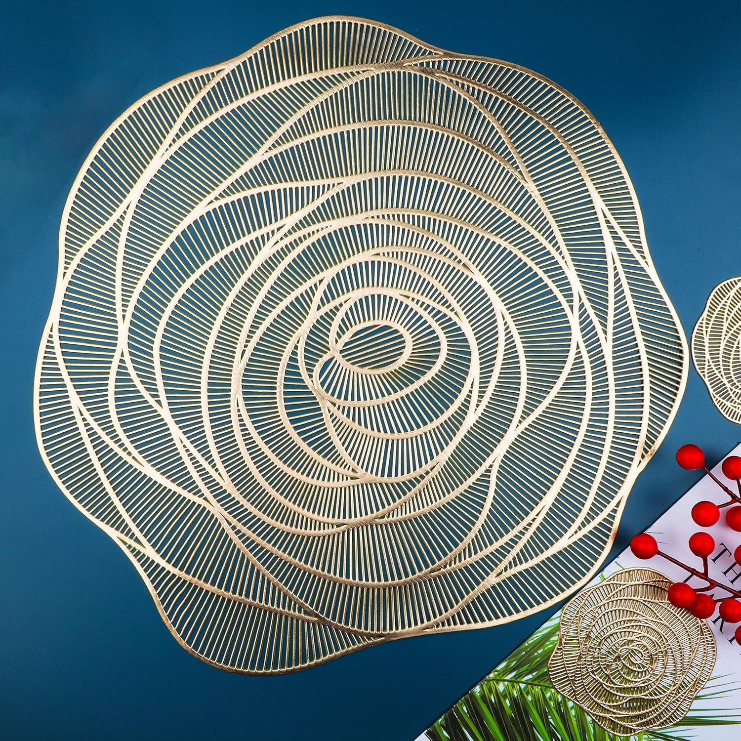 Snowkingdom Gold Placemats and Coasters Set of 6 Pressed