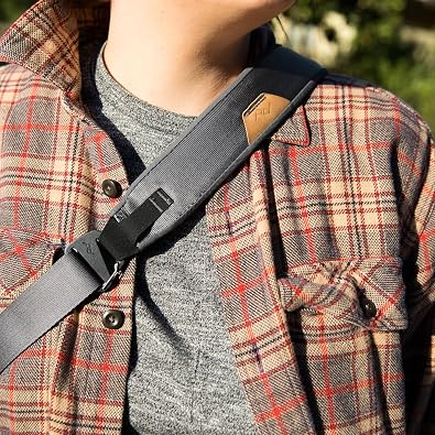 Peak Design Everyday Sling 3L, Ash, Padded Adjustable Shoulder Strap for Crossbody or Waist Carry, FlexFold Divider, Ideal for Carrying Cameras or Everyday Essentials, Sling Bag for Men and Women