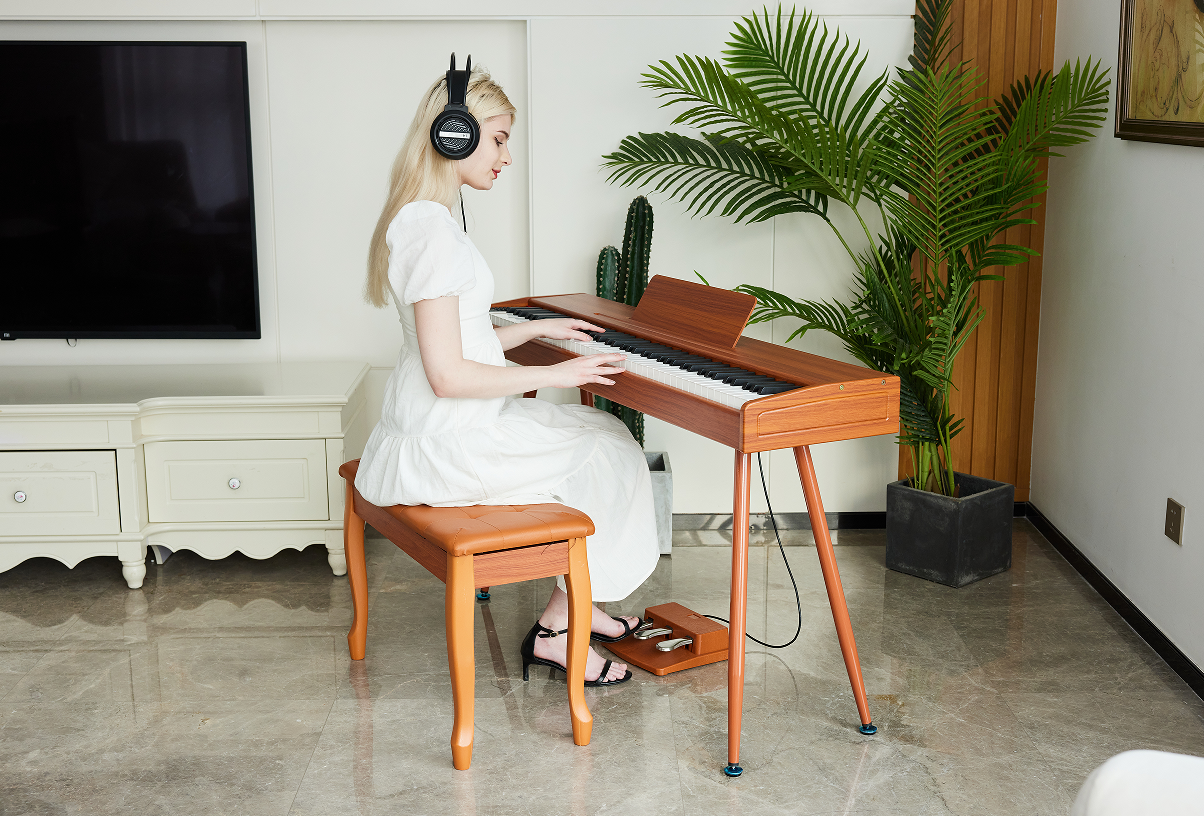 Amazon | 電子ピアノ88鍵セミウエイテッドキーボードピアノ、初心者用