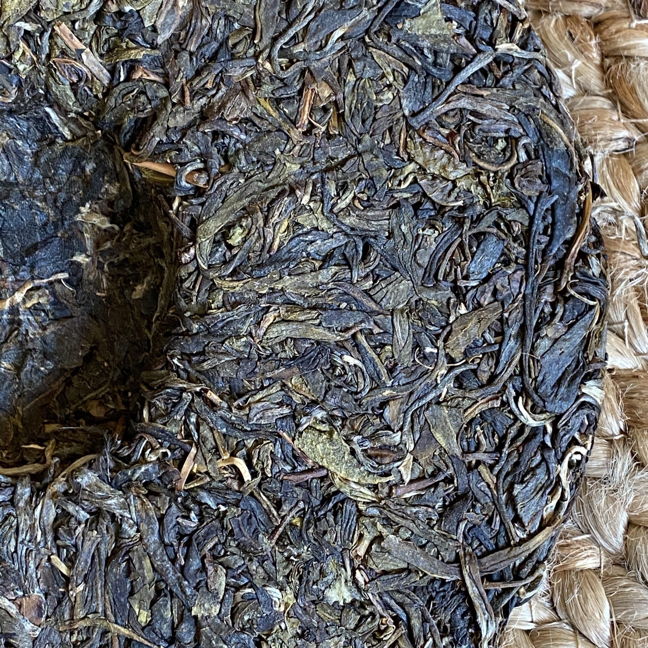 Tea Soul Tea Puer Sheng Menghai Springtip 2013 - 357 Gr