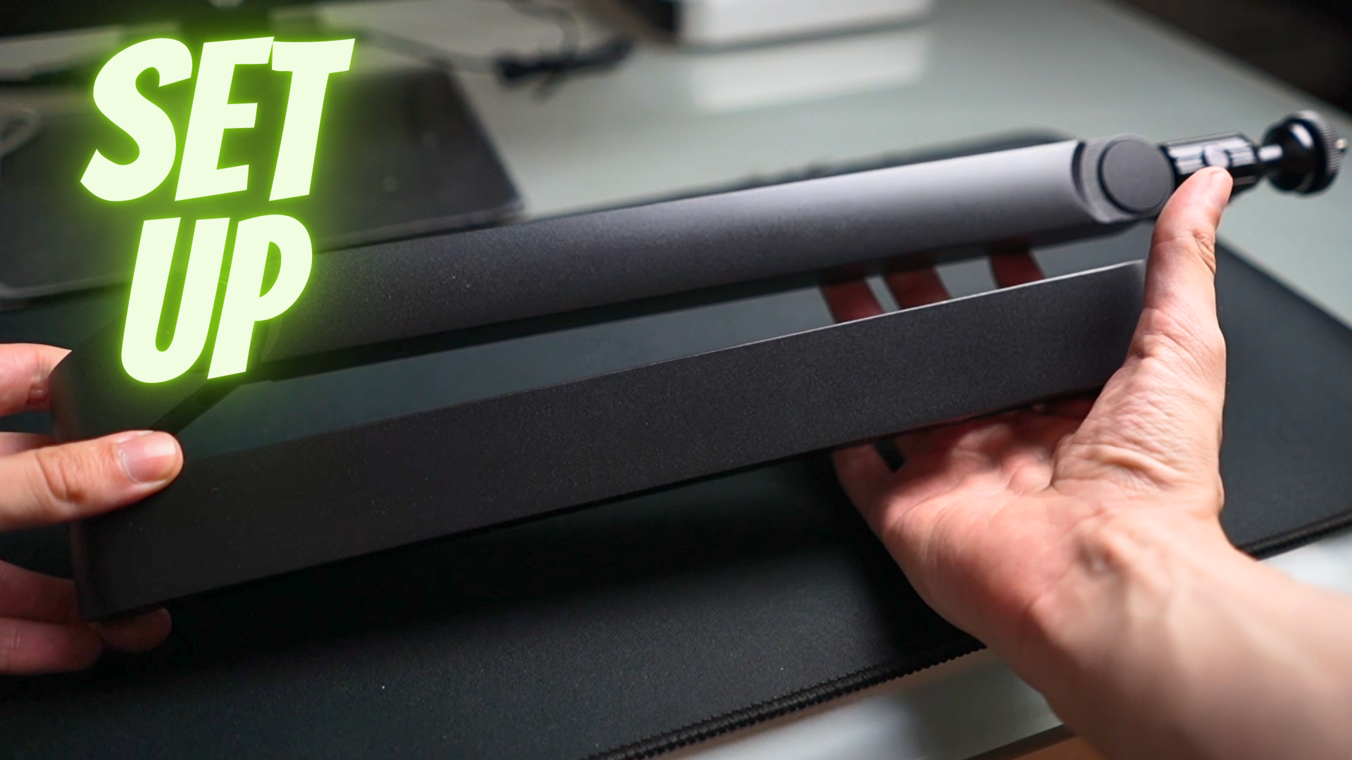 Watch Elgato Wave Mic Arm LP Review on Amazon Live
