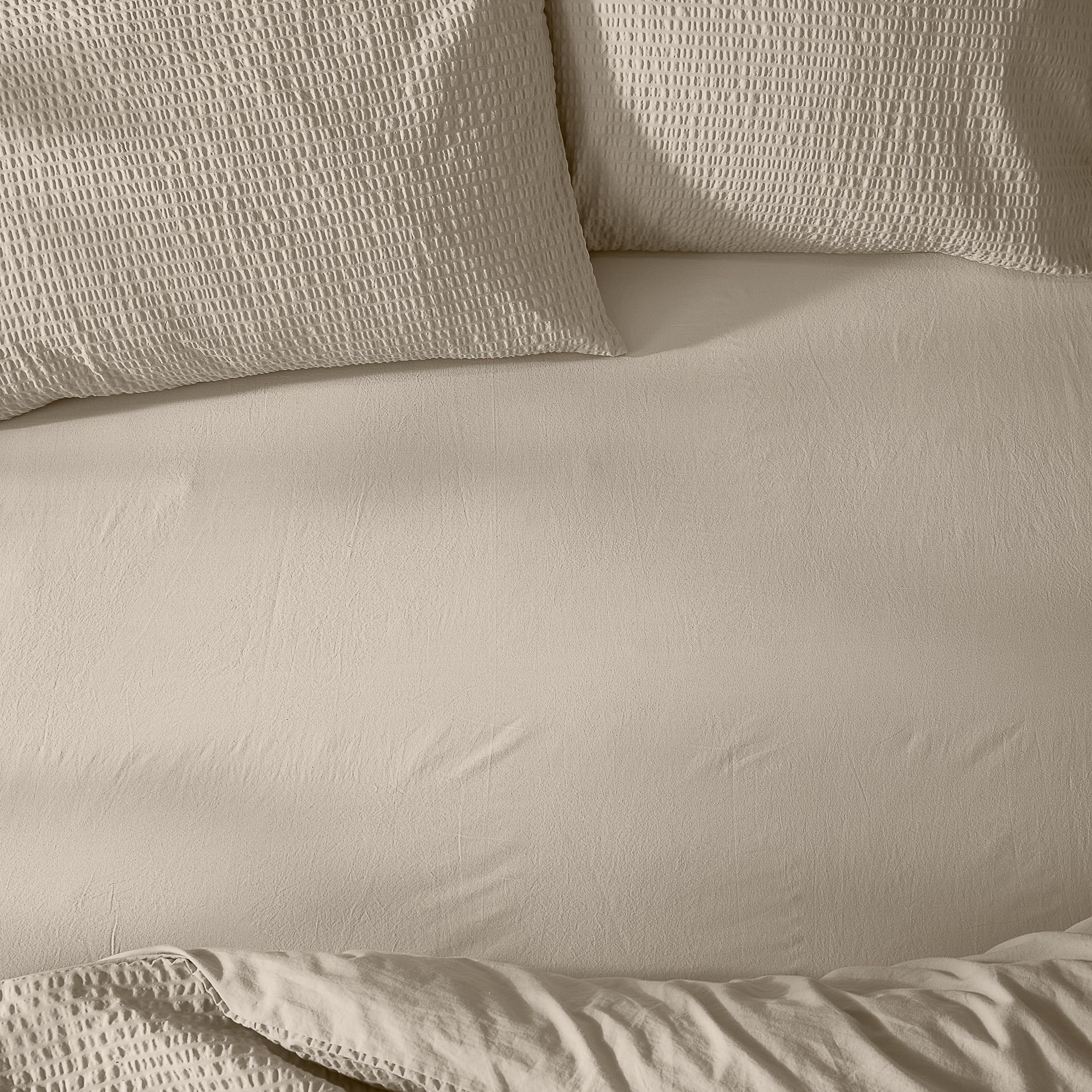 Yard Hebden Washed Cotton Fitted Sheet – Soft Relaxed Percale Minimalist Bed Sheet (Stone – Super King)