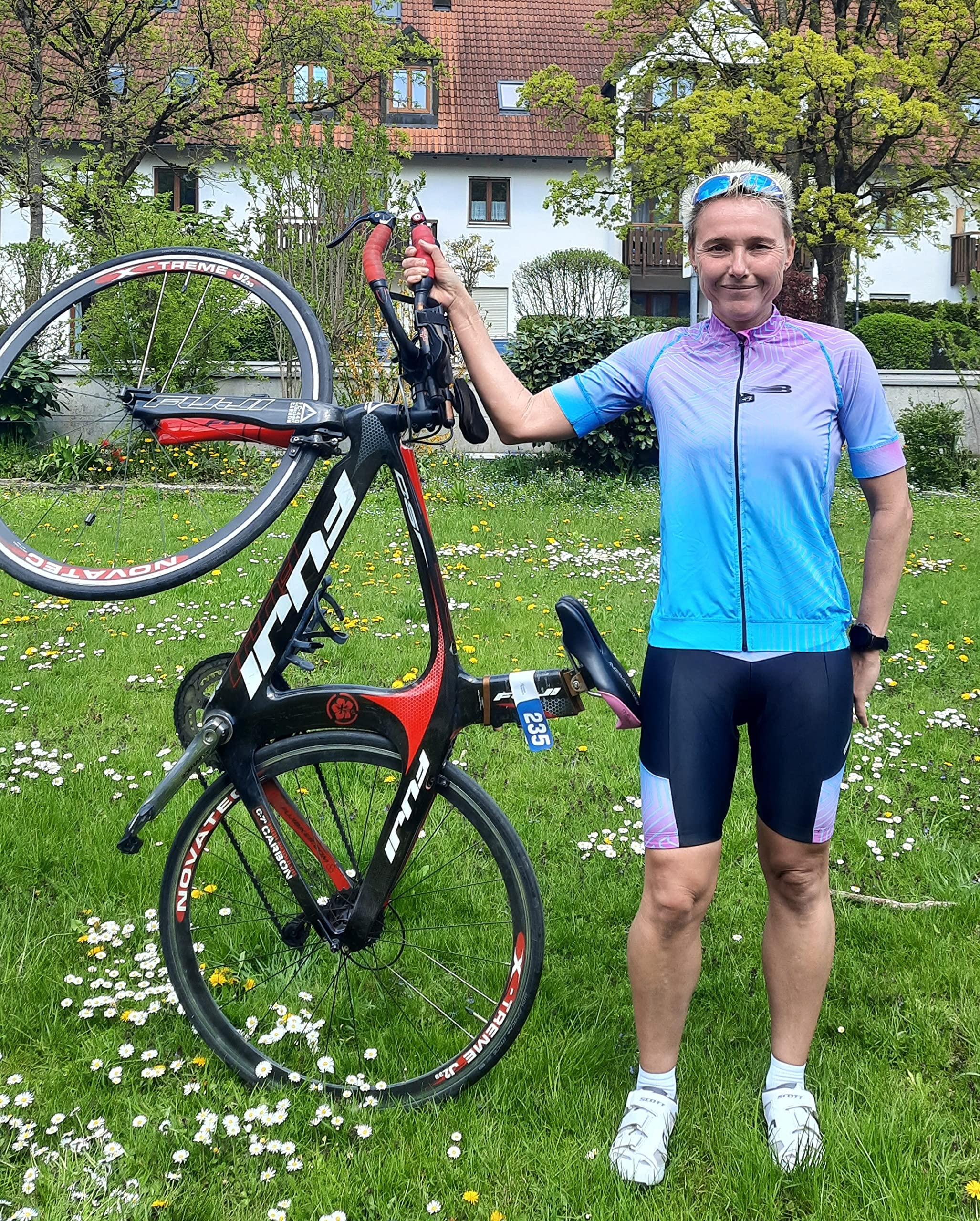 Flavia - Pantaloncini da ciclismo da donna con imbottitura per seduta