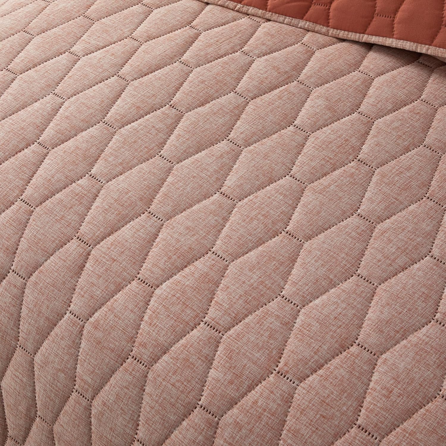Chic Home Nyla 3 Piece King Size Quilt Set - Contemporary Geometric Hexagon Pattern Bedspread Coverlet with 2 Pillow Shams, Brick Red