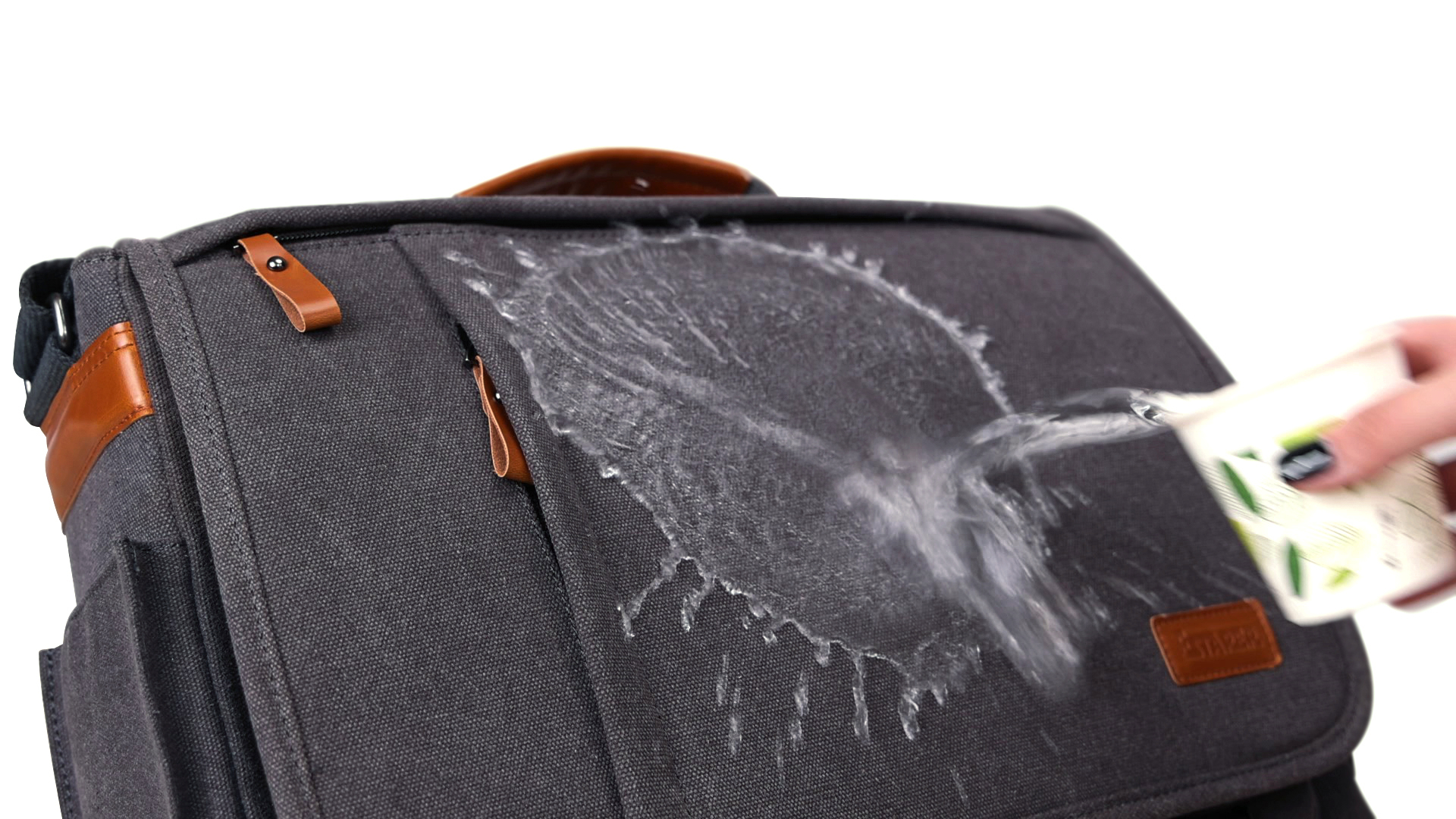 KROSER 18 Inch Laptoptas Stijlvolle Laptop Aktetas voor Tot 17.3 Inch Uitbreidbare Waterafstotende Schoudertas Laptoptas Computertas met RFID-vakken voor Zaken/Reizen/School/Universiteit/Heren/Dames-Zwart