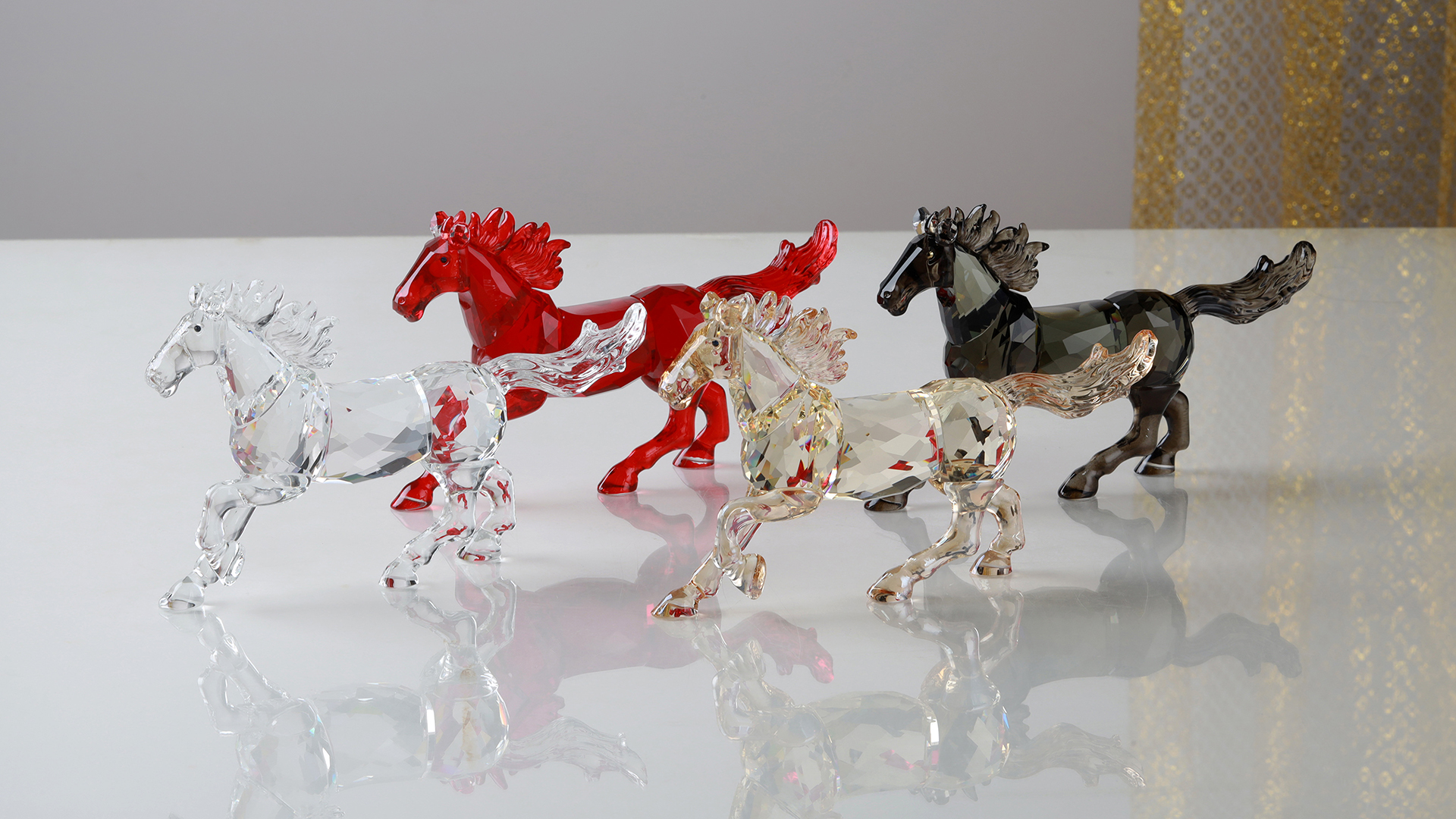 Figurine Cheval En Cristal Soufflé Main - Déco Table Animaux Élégante - Cadeau Collection Verre Artisanal - 13x7,6 Cm