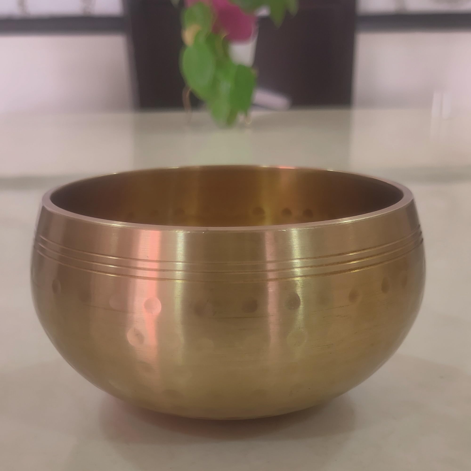 Lifemantraa Brass Tibetan Singing Bowl for Meditation 5.5 Inch with Stick, Buddha Om Bowls Tibetan Sound Healing Meditation Bowl Bell (Golden)
