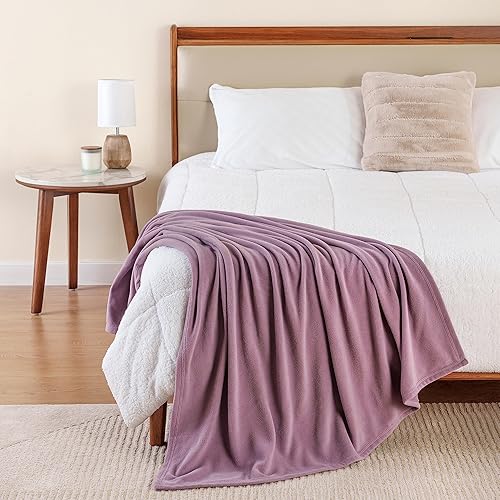 Miniatura 5 de Berkshire Blanket Manta de microforro polar para cama, color morado lavanda, ligera, suave y transpirable, manta de microforro polar para viajes,