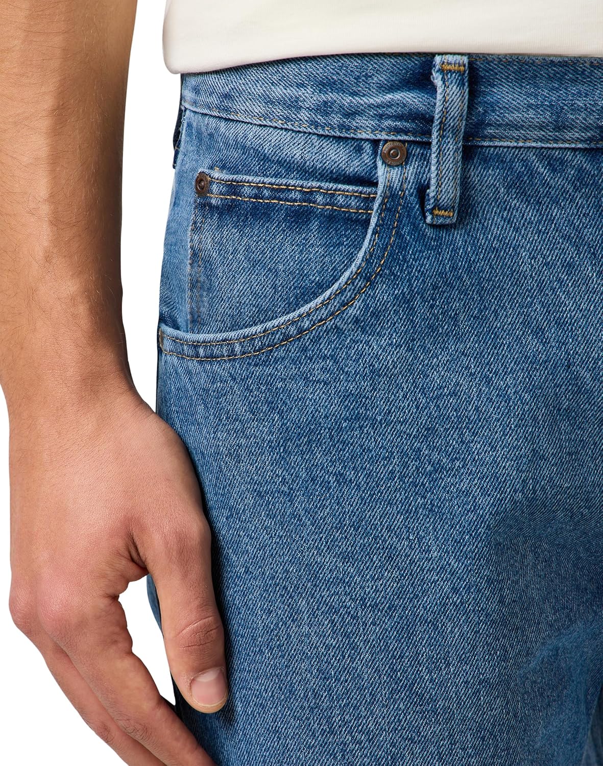 Wrnagler Authentics Calça jeans masculina clássica de algodão com 5 bolsos e modelagem regular em promoção! Veja a oferta e mais achadinhos de Calças 6 Hoje é o melhor dia para comprar Wrnagler Authentics Calça jeans masculina clássica de algodão com 5 bolsos e modelagem regular com aquele preço maroto! Promoção! Aproveite a oferta! 6