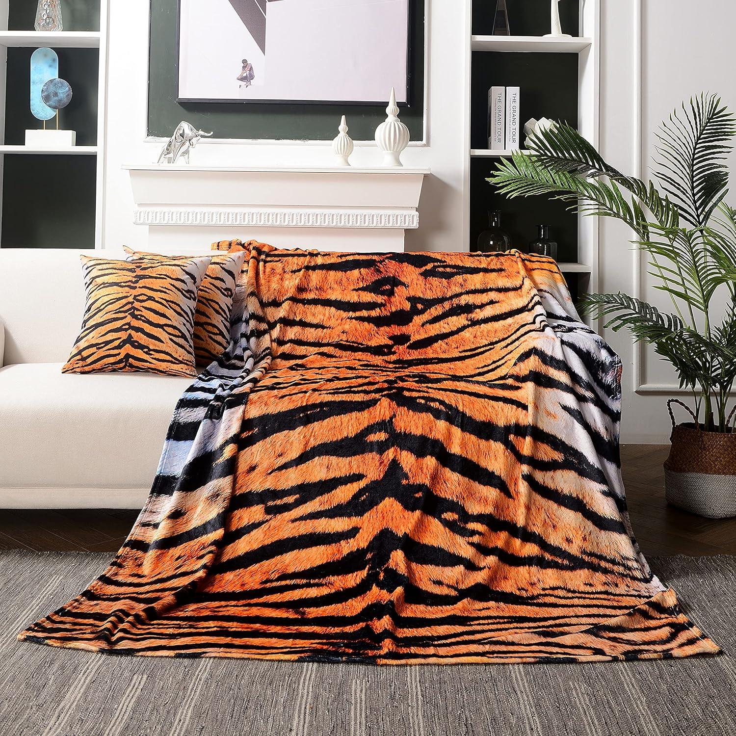 WIBUE Tiger Throw Blanket 80"x60" with 2 Pcs Pillow Covers 18"x18", Decor Fleece Blanket for Women Men, Fuzzy Soft Cozy Warm Plush Gifts Blankets for Bed Sofa Couch Chair Living Room Bedroom