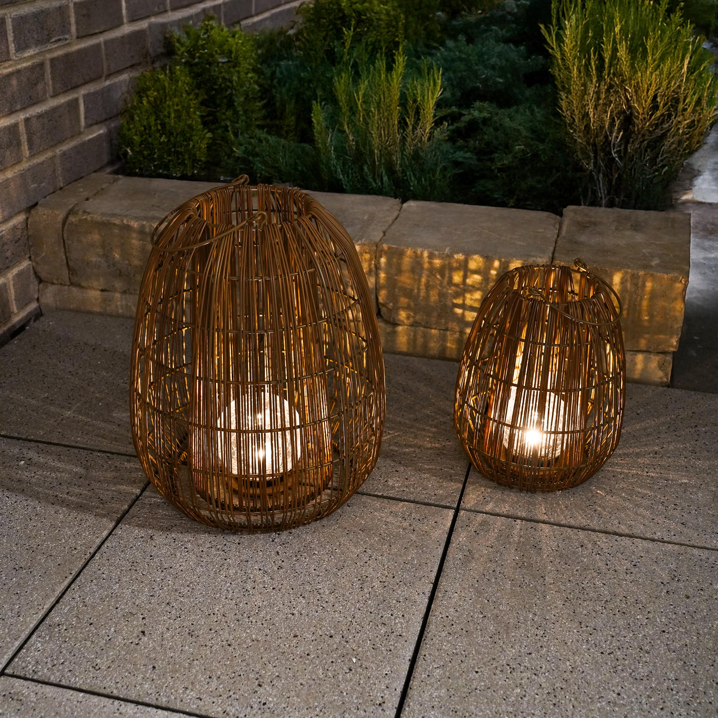 Esotec Solar Rattanleuchten Isabella, 2er Set, Crackle Bruchglas Kugel, Boho Windlichter für draußen, Polyrattan-Geflecht, Akku, Solarleuchte Rattan, wetterfest, outdoor, außen, IP44, 102283