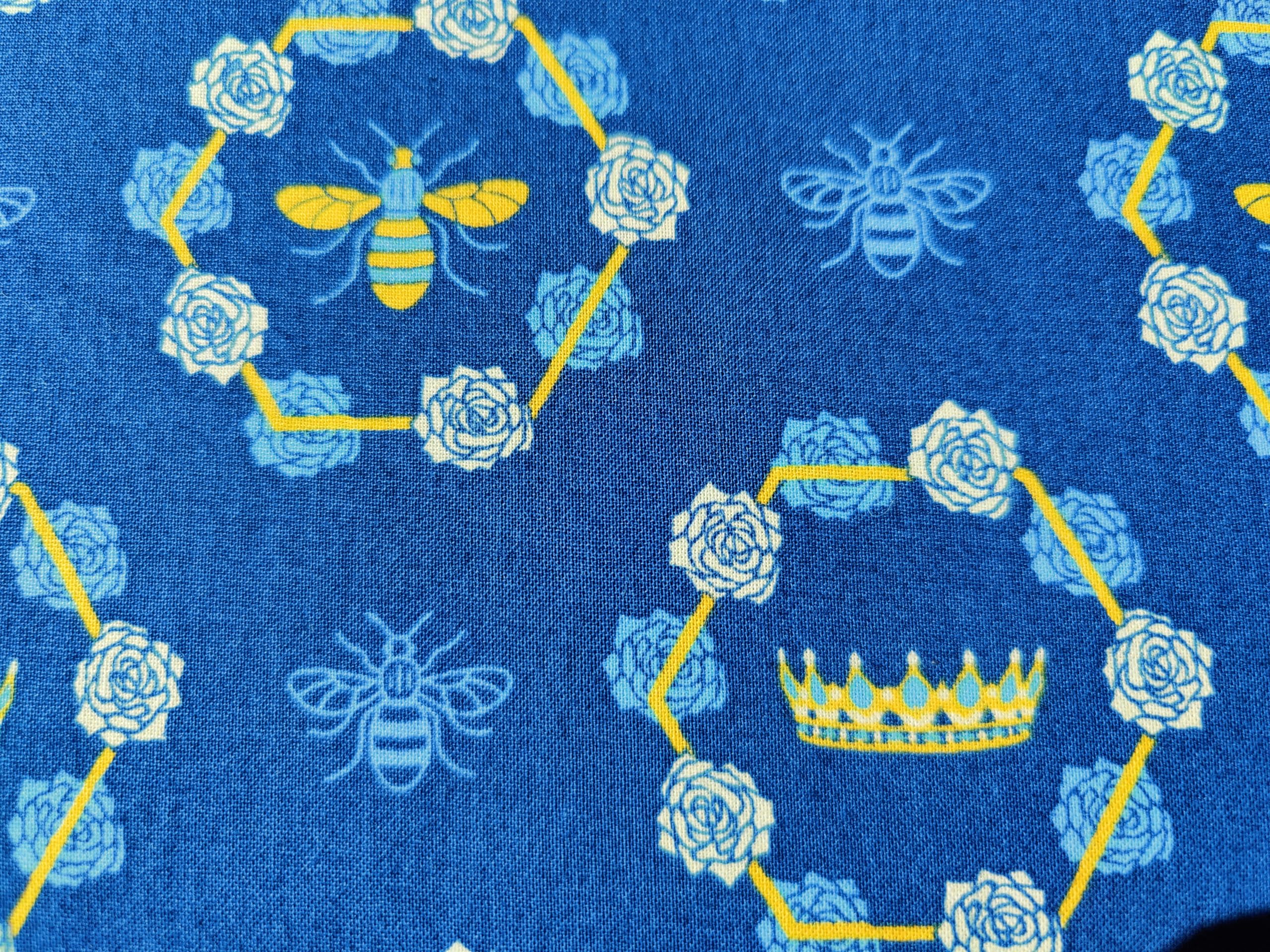 Bee Print Fabric – 100% Cotton Poplin, 44” Wide – Bee Themed Material for Sewing, Quilting, Crafts, Floral Nature Fabric (Royal Navy Queen Bee, Two Metres)