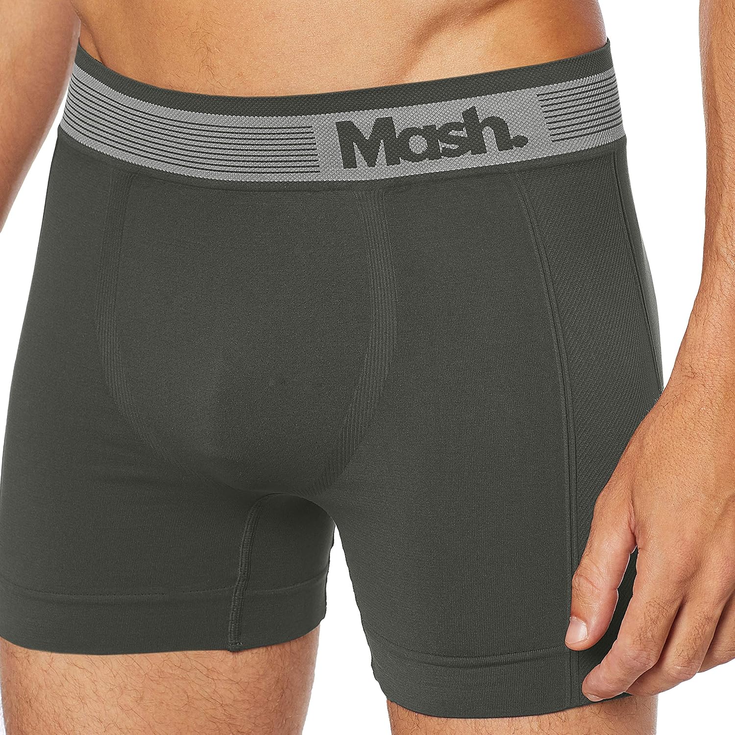 Cueca Boxer Mash Sem Costura Poliamida Toque Gelado Box Masculina em promoção! Veja a oferta e mais achadinhos de Moda íntima 3 Hoje é o melhor dia para comprar Cueca Boxer Mash Sem Costura Poliamida Toque Gelado Box Masculina com aquele preço maroto! Promoção! Aproveite a oferta! 3