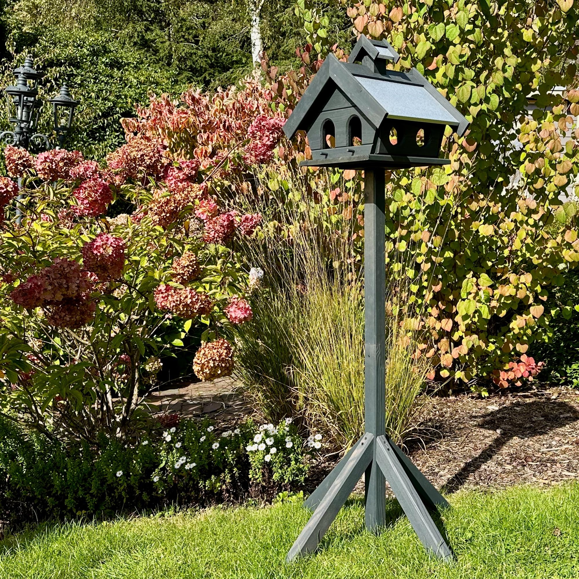 GARTENETAGE Vogelhaus Holz mit Metalldach und 2in1 Ständer/Vogelhaus wetterfest und stabil/Vogelfutterhaus mit Ständer/Robustes Vogelhäuschen für Balkon und Garten