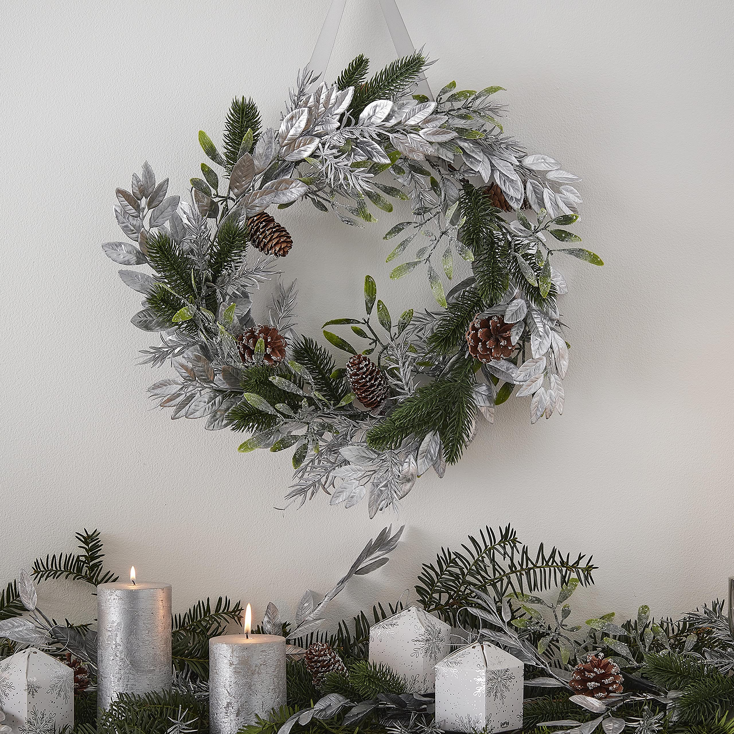 Ginger Ray Silver Foliage Christmas Wreath
