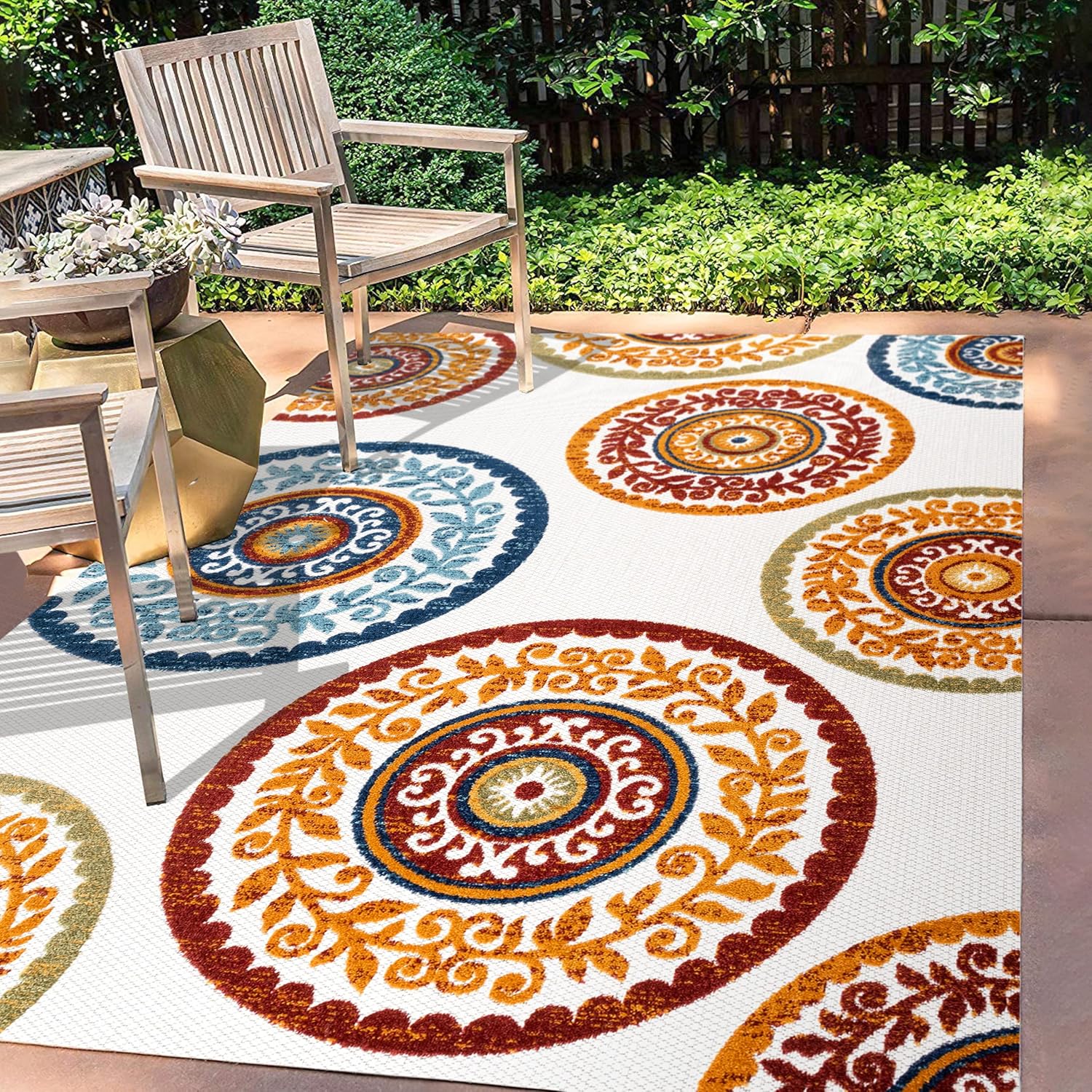 JONATHAN Y AMC106A-3 Circus Medallion High-Low Indoor Outdoor Area Rug Bohemian Floral Easy Cleaning High Traffic Bedroom Kitchen Backyard Patio Porch Non Shedding, 3 X 5, Red/Blue 3 X 5 Red/Blue