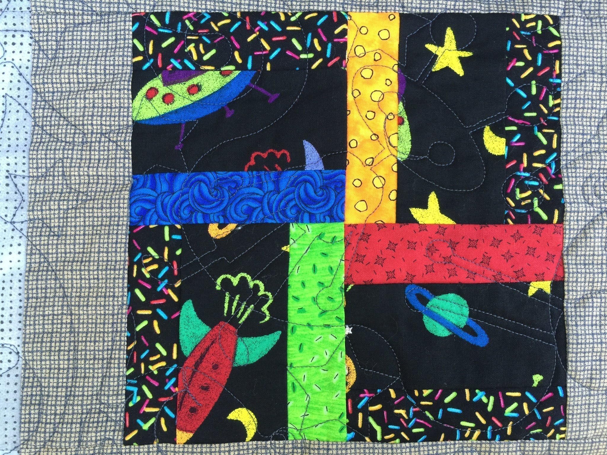 Outer Space Spinners Baby Quilt Alien Rocket Astronaut Spaceship Extraterrestrial