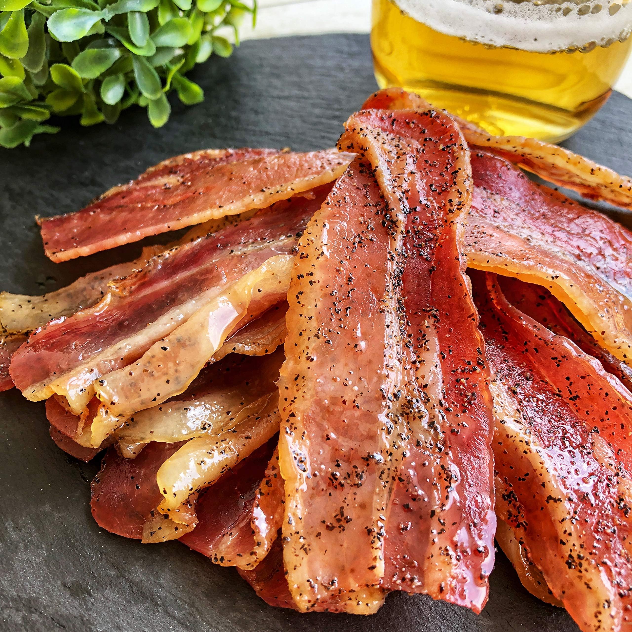 Amazon.co.jp: 匠のこだわり おつまみベーコン [ベーコンジャーキー