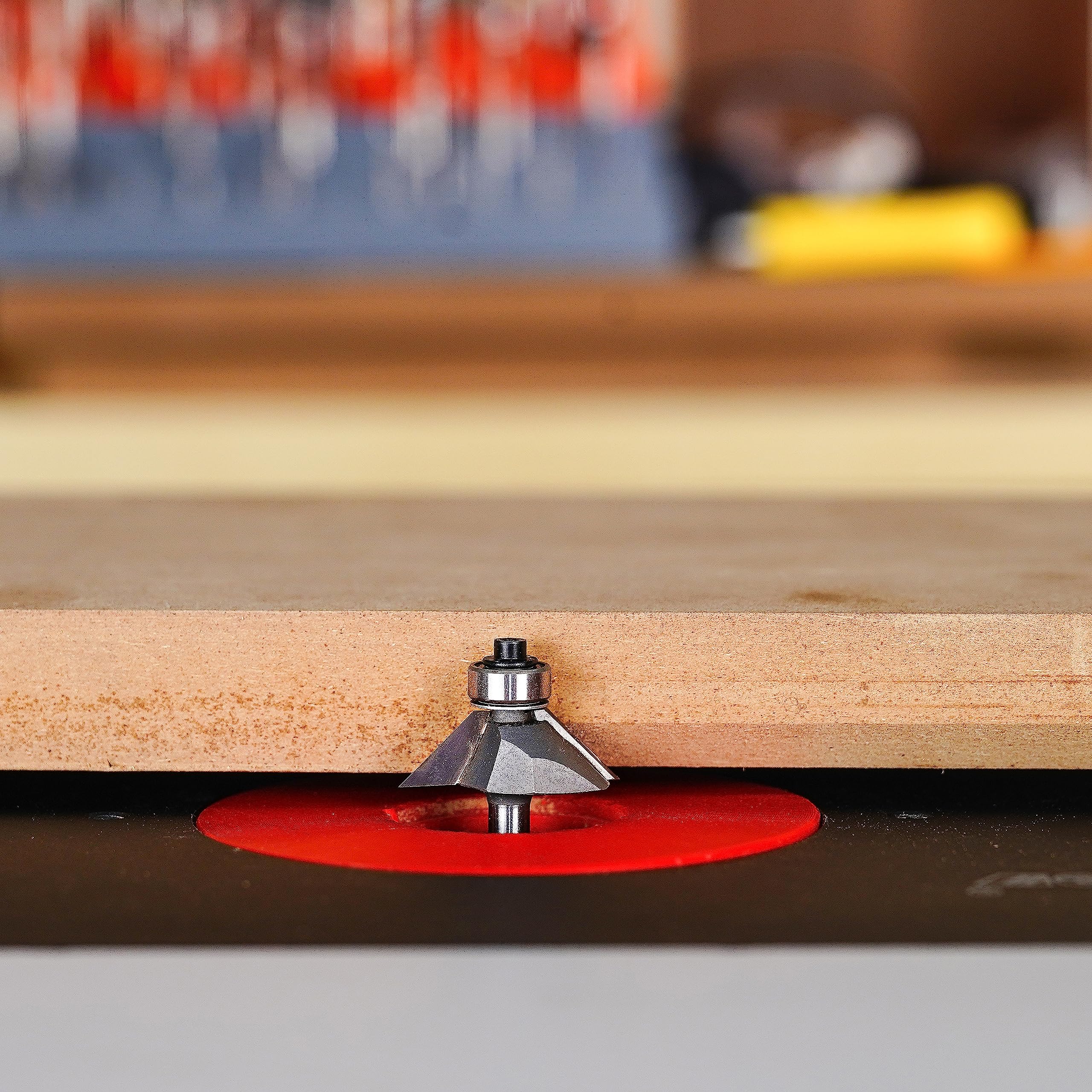 SpeTool Fraise Defonceuse 8mm Fraise à Chanfreiner à 45 Degrés avec Roulement à Billes Chanfrein Routeur Bit Fraise CNC à Biseauter Fraise Bois pour le Chanfreinage du Bois Outil de Coupe à Découper