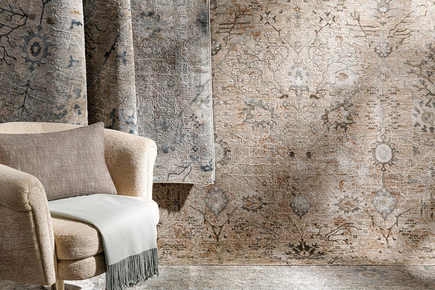 Livabliss Brunswick Traditional Area Rug, 2'7" x 3'11", Taupe, (3' x 4')