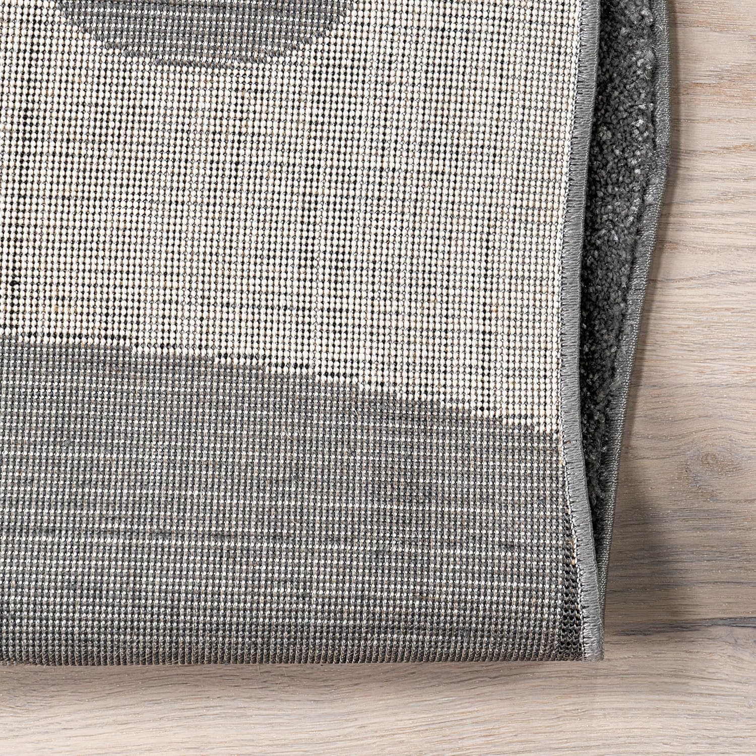 nuLOOM Charli Graphic 4x6 Area Rug for Living Room Bedroom Dining Room Nursery Kitchen, Grey/Off-White