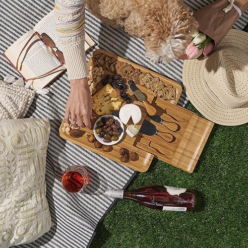 Miniatura 3 de Twine Juego de cuchillos de bambú de cuatro piezas, tablas de queso de madera, natural, 10162