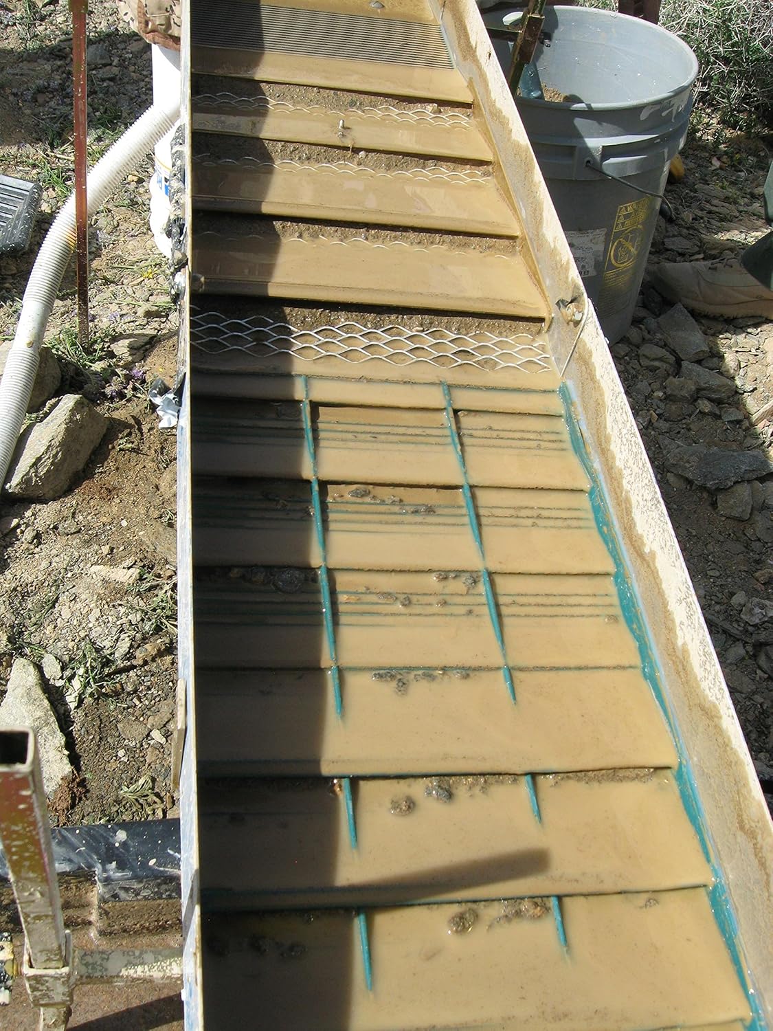 Royal 10" Folding Hybrid Sluice Box