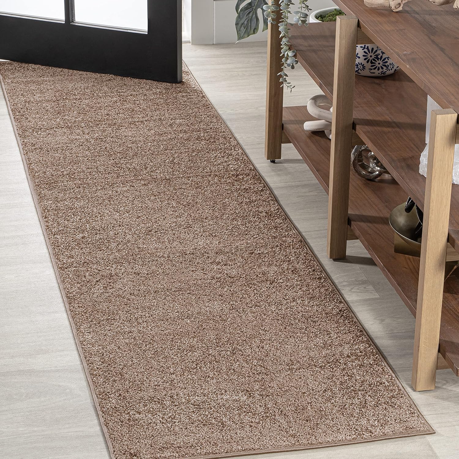 JONATHAN Y SEU100J-28 Haze Solid Low-Pile Indoor Area-Rug Casual Contemporary Solid Traditional Easy-Cleaning Bedroom Kitchen Living Room Non Shedding, 2 ft x 8 ft, Brown 2 X 8 Brown