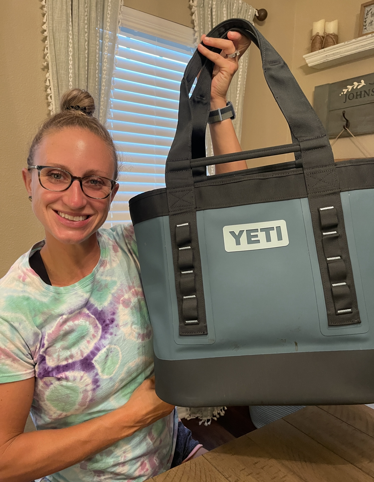 Watch BEST BAG! YETI Camino Carryall All-Purpose Utility Tote Bag on Amazon Live Watch BEST BAG! YETI Camino Carryall All-Purpose Utility Tote Bag on Amazon Live