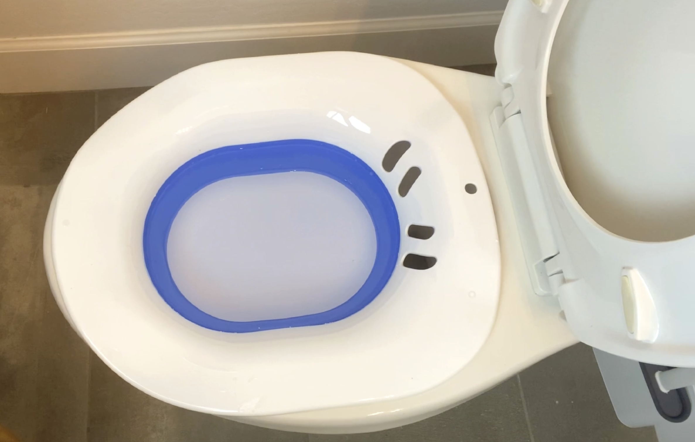 Amazon.com: Fivona Sitz Bath for Toilet Seat Postpartum and