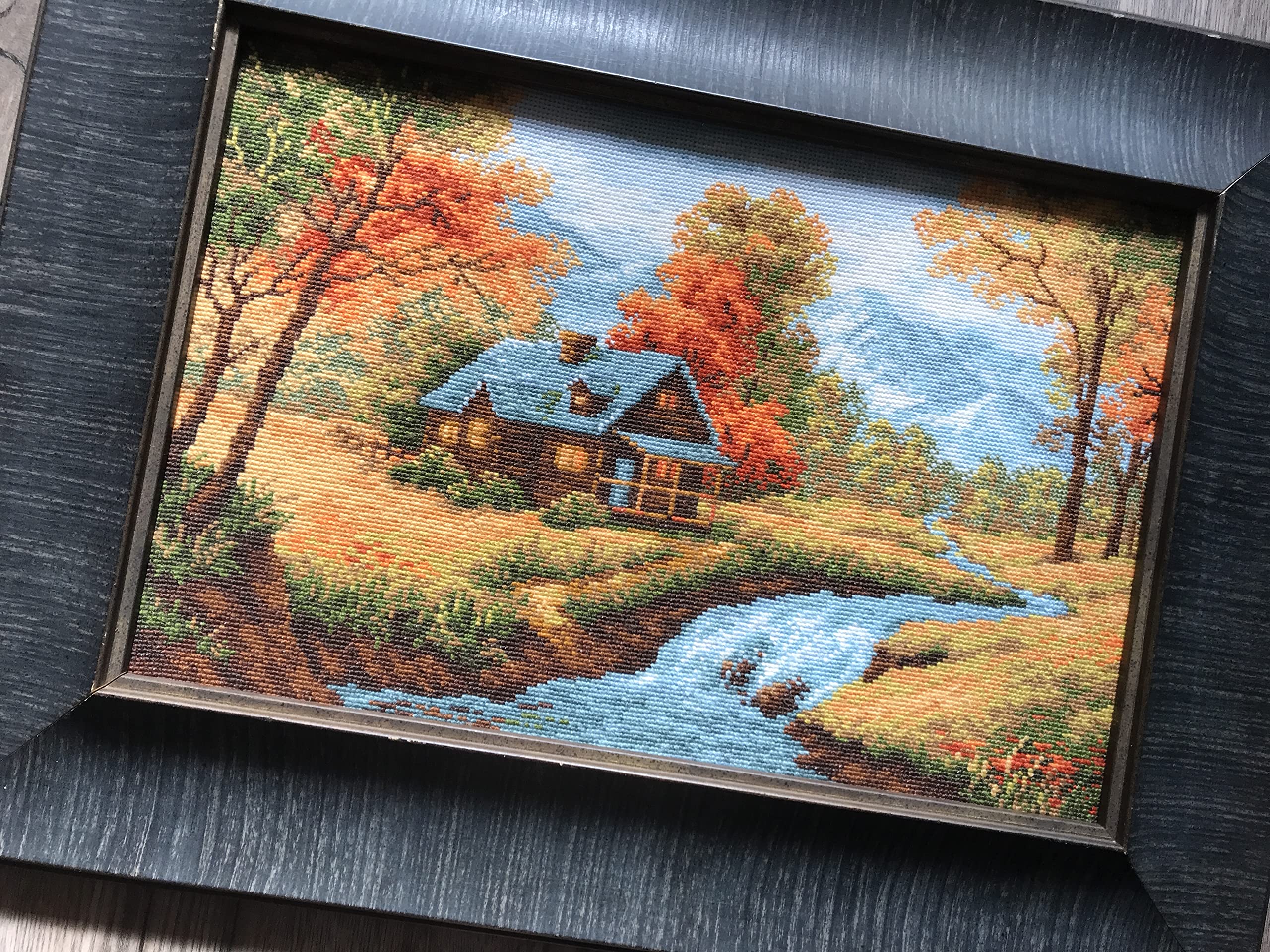 Amazon | Autumn View（クロスステッチキット） | 刺しゅうキット 通販