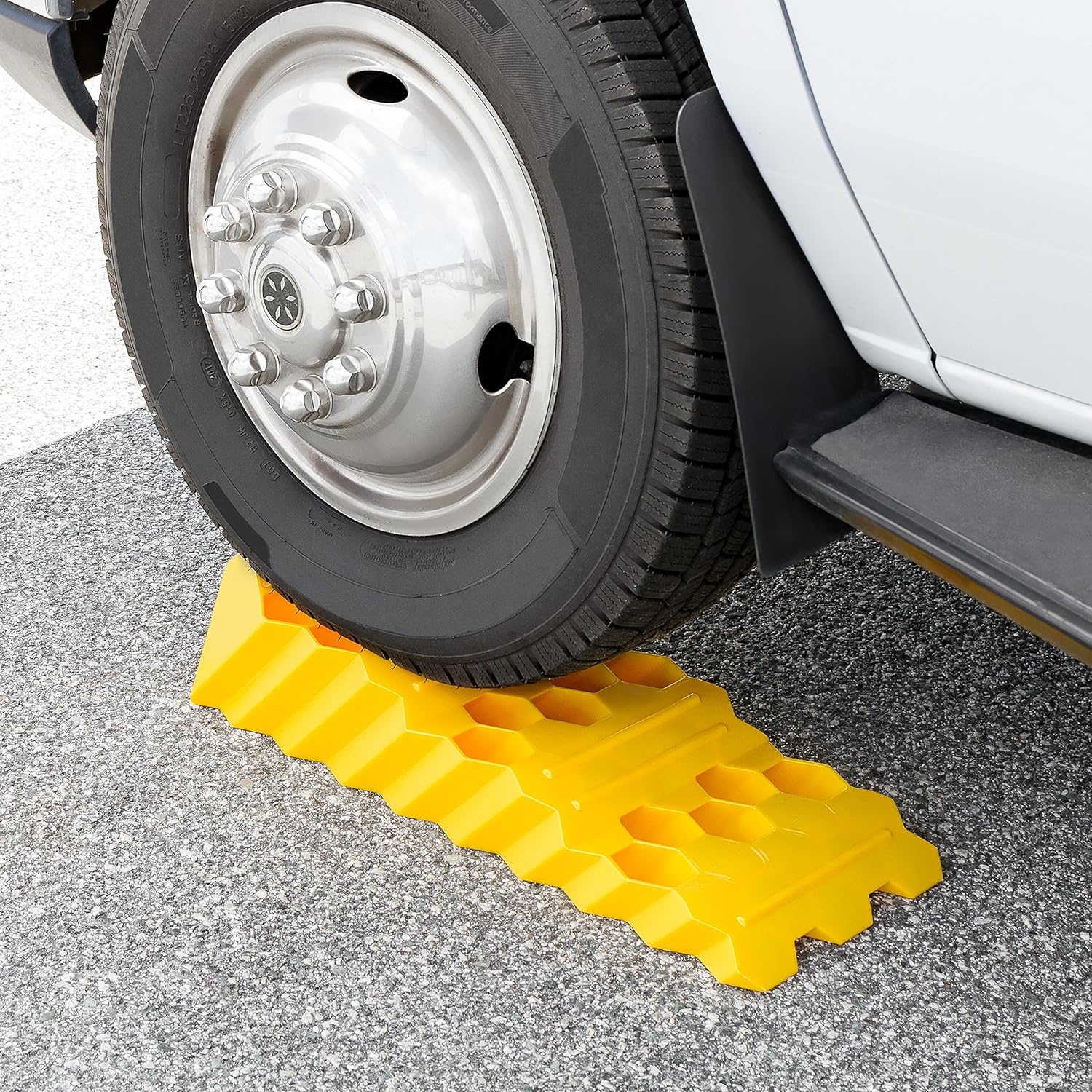 Camco RV Super Tri-Leveler | Leveling Heights: 2-inches, 3-1/2-inches, and 5-inches | 10,000lbs. Load Capacity (44576), Yellow