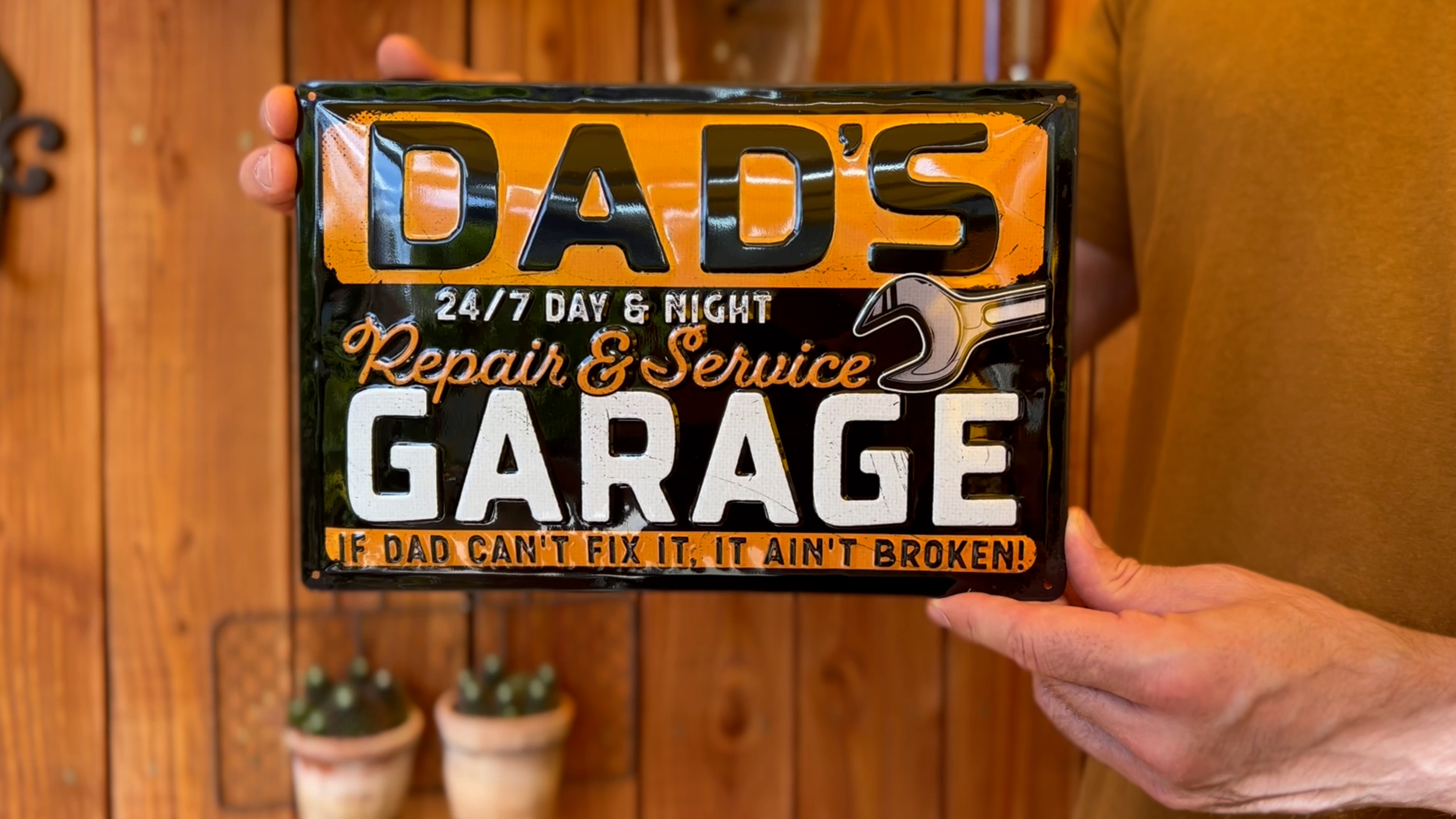 Amazon.com: LANOLU Retro Tin Sign Dads Garage - decorative for