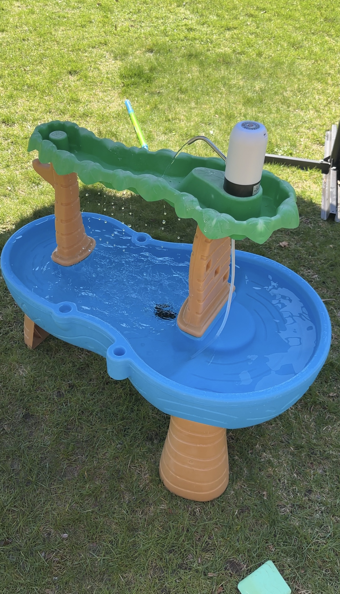 Watch Add a water pump to your splash table for endless fun! on