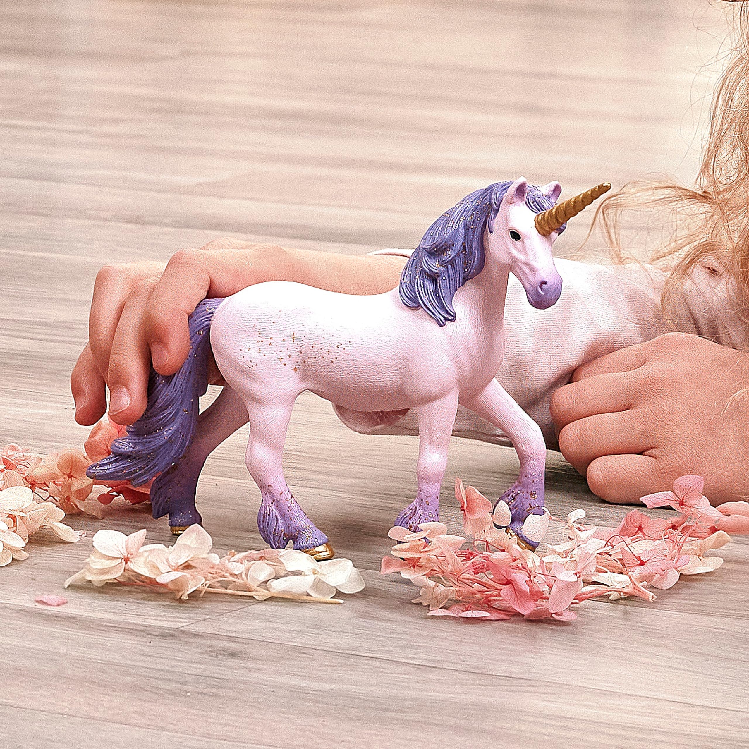 Amazon.co.jp: schleich バヤラ ユニコーン マーレ セラフィナ 70892