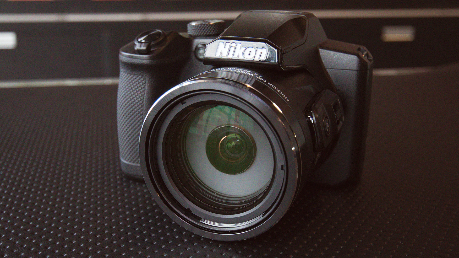 Watch Nikon COOLPIX B600 Digital Camera Overview on Amazon Live