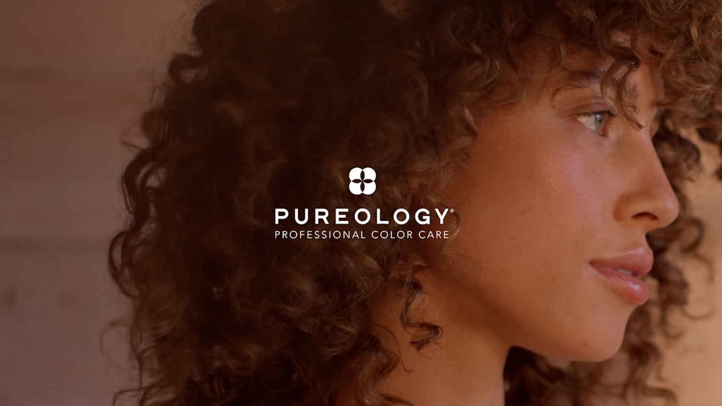 Pureology Hydrate Glow Catcher Hair Oil - Up to 72 Hours of Hydration & Shine, All Day Frizz Control, For Dry Hair, Lightweight Heat Protectant, Color Safe