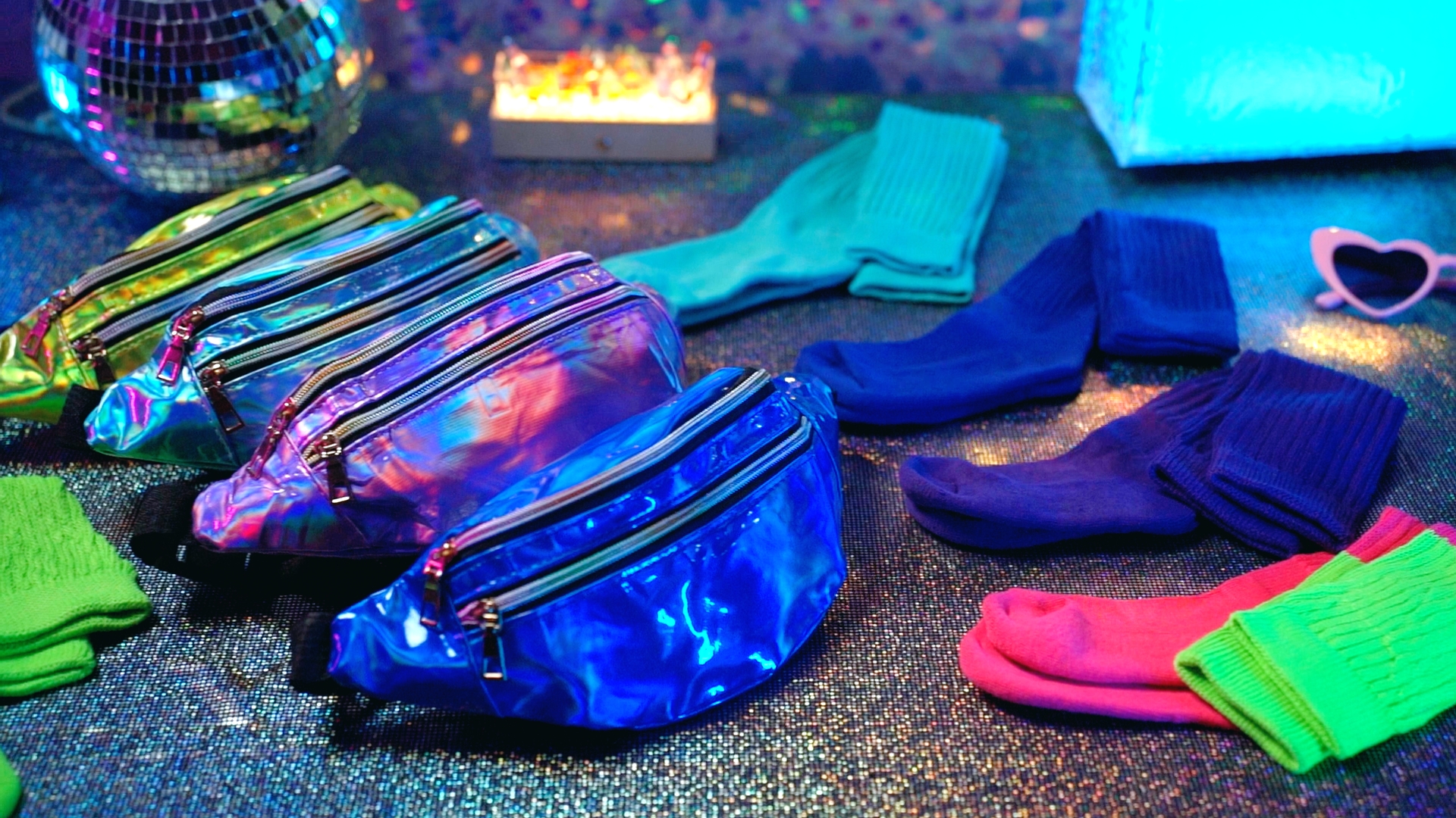 Holografische heuptas fanny pack zilver voorvak kopen