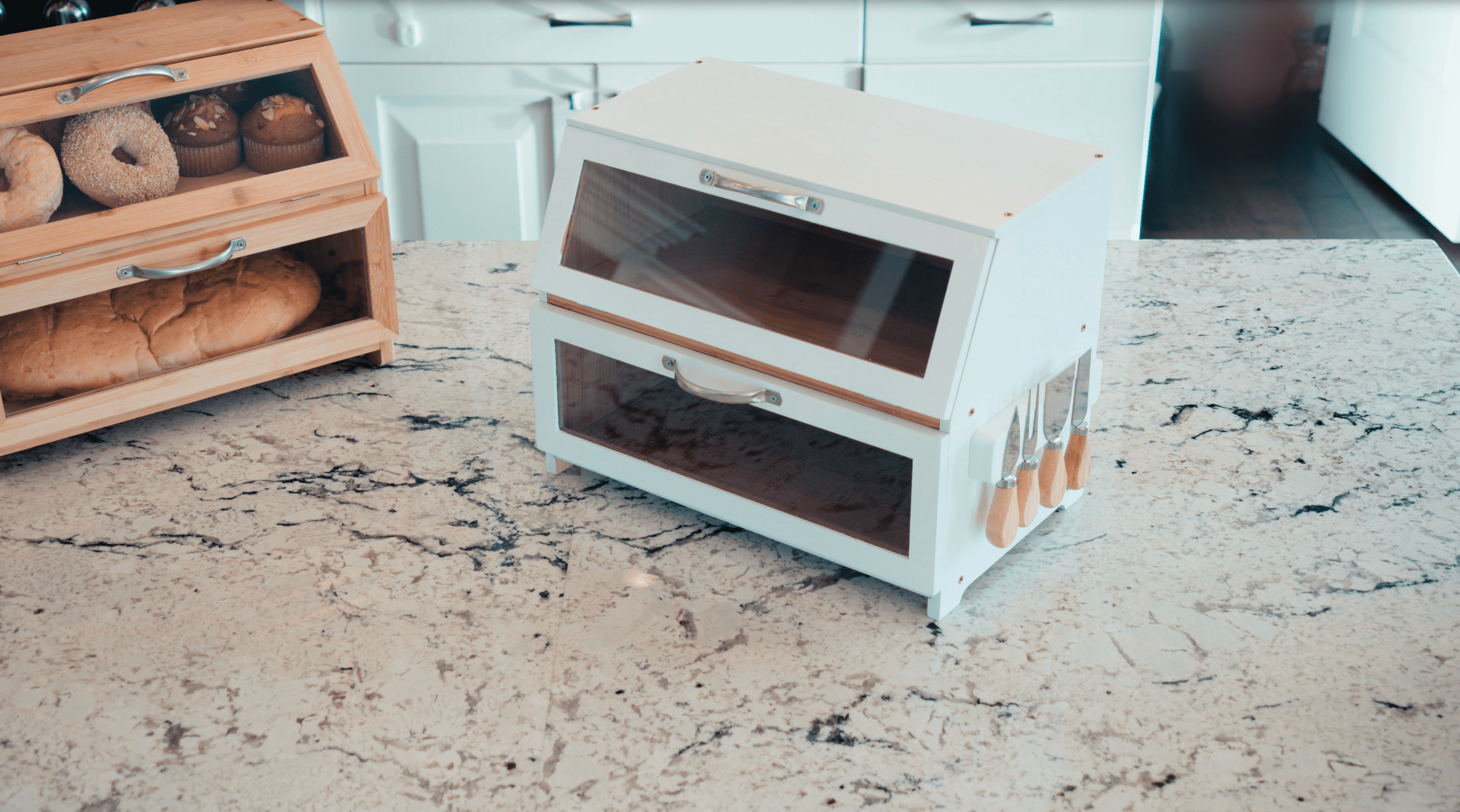 Modernlyst Extra Large Bread Box with Cutting Board & Knife Set