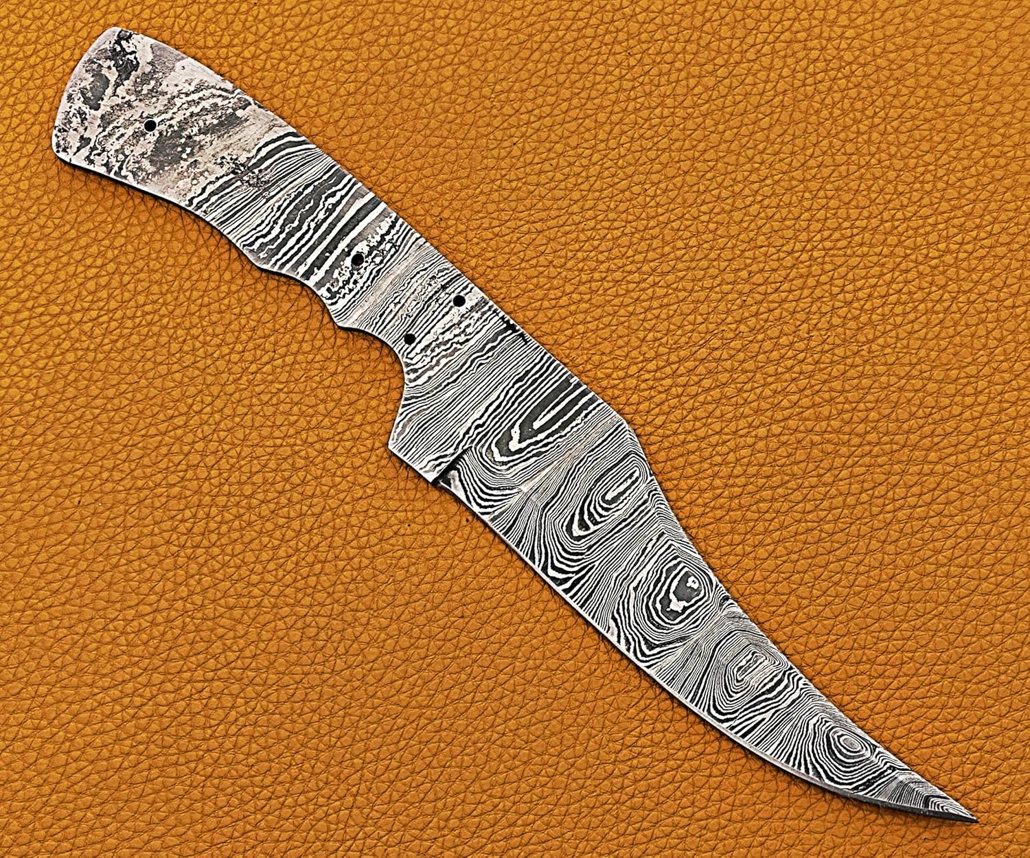 Hand Forged Twist Pattern Damascus Steel Blank Blade 10.5 Inches Kukri Point Skinning Knife, 6 Inches Blade with 5.5" Cutting Edge, 4.5" Scale Space with 4 Pin Hole