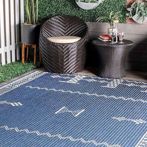 Miniatura 8 de nuLOOM Lowen - Alfombra tribal para interiores y exteriores, 4 x 6 pies, color azul marino