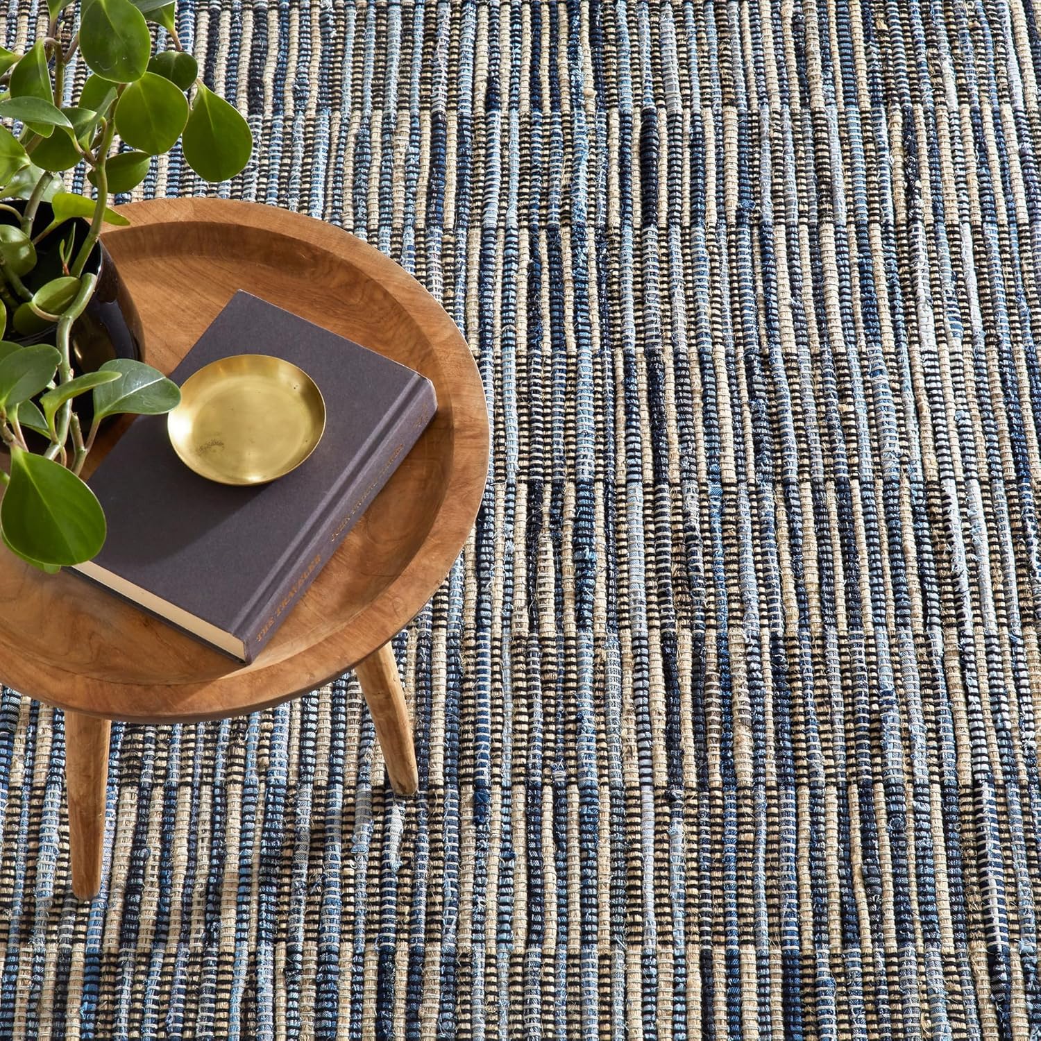 Dash & Albert Denim Rag Gridwork Blue Handwoven Cotton Rug, 2 X 3 Feet, Blue Graphic Pattern - Premium Luxury Hotel Quality Soft Breathable Hypoallergenic Machine Washable Easy Care All Season