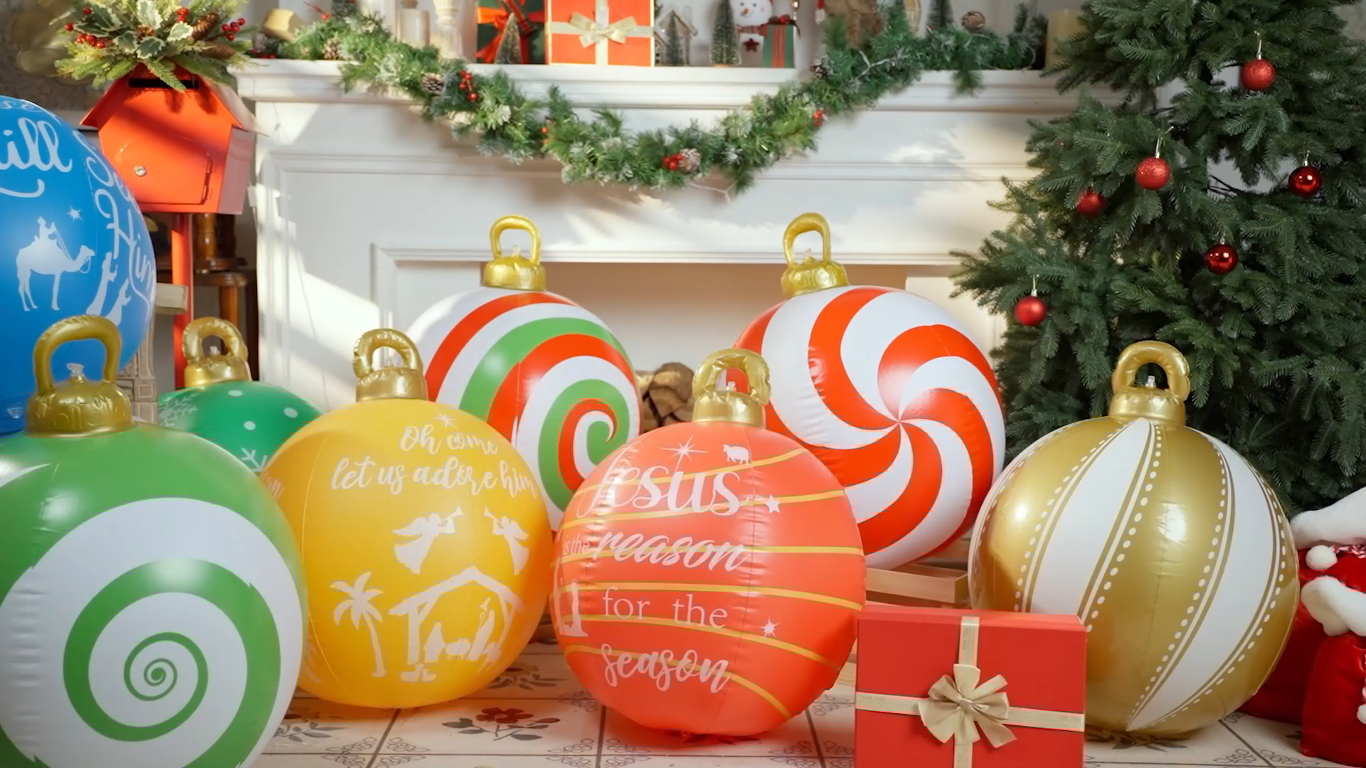 Jetec 8 Pcs 32 Inch Giant PVC Christmas Decorated Ball