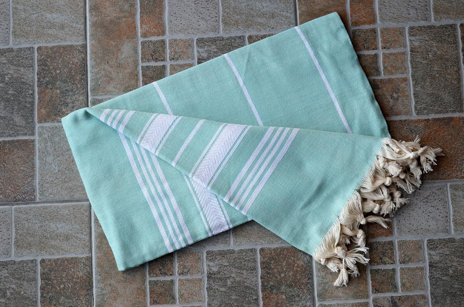 Dandelion - Basic Pattern - 100% Naturally-Dyed Cotton Turkish Towel Peshtemal - 71x39 Inches - Nile Green