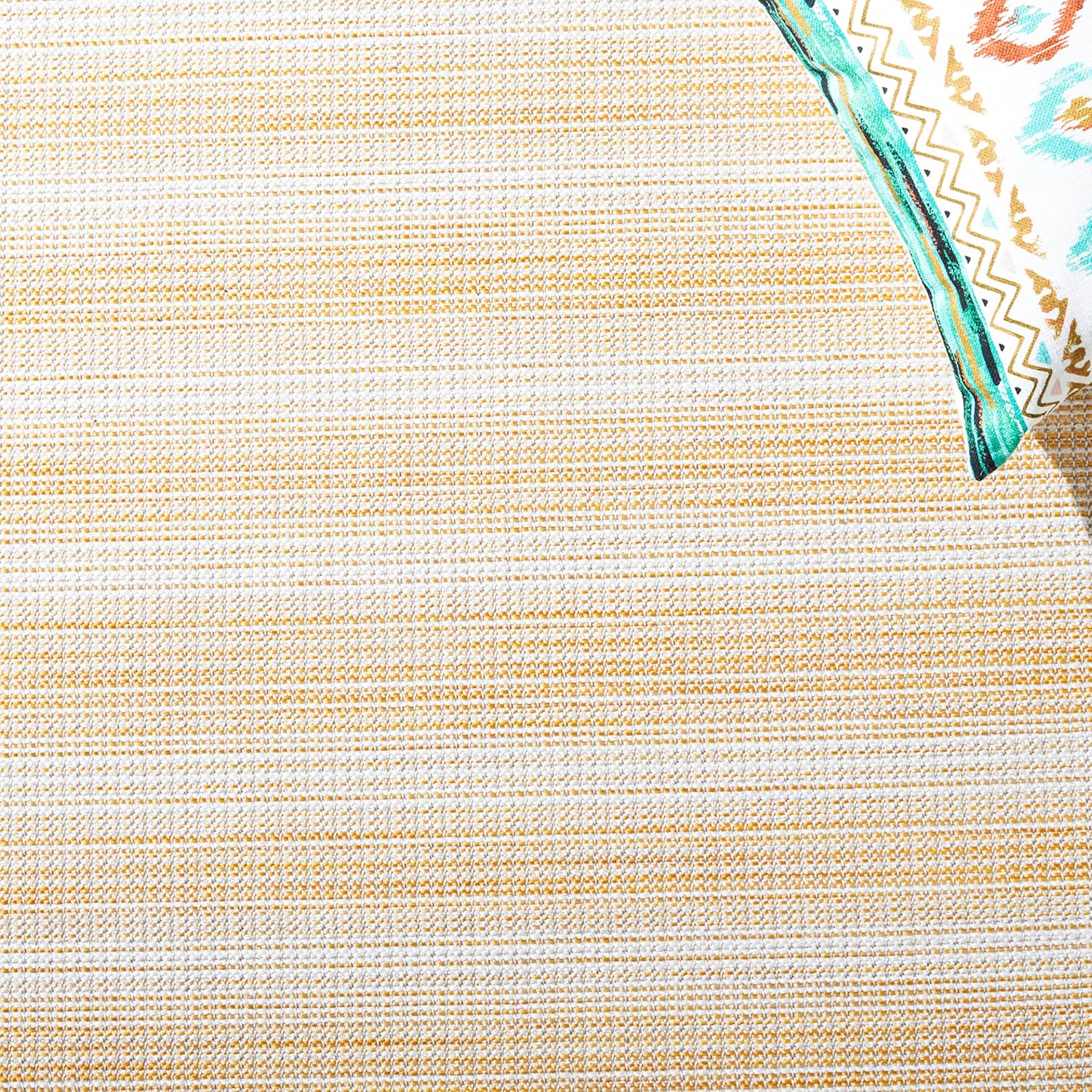 SAFAVIEH Hampton Collection Accent Rug - 4' x 6', Yellow, Non-Shedding & Easy Care, Indoor/Outdoor & Washable-Ideal for Patio, Backyard, Mudroom (HTN231C)